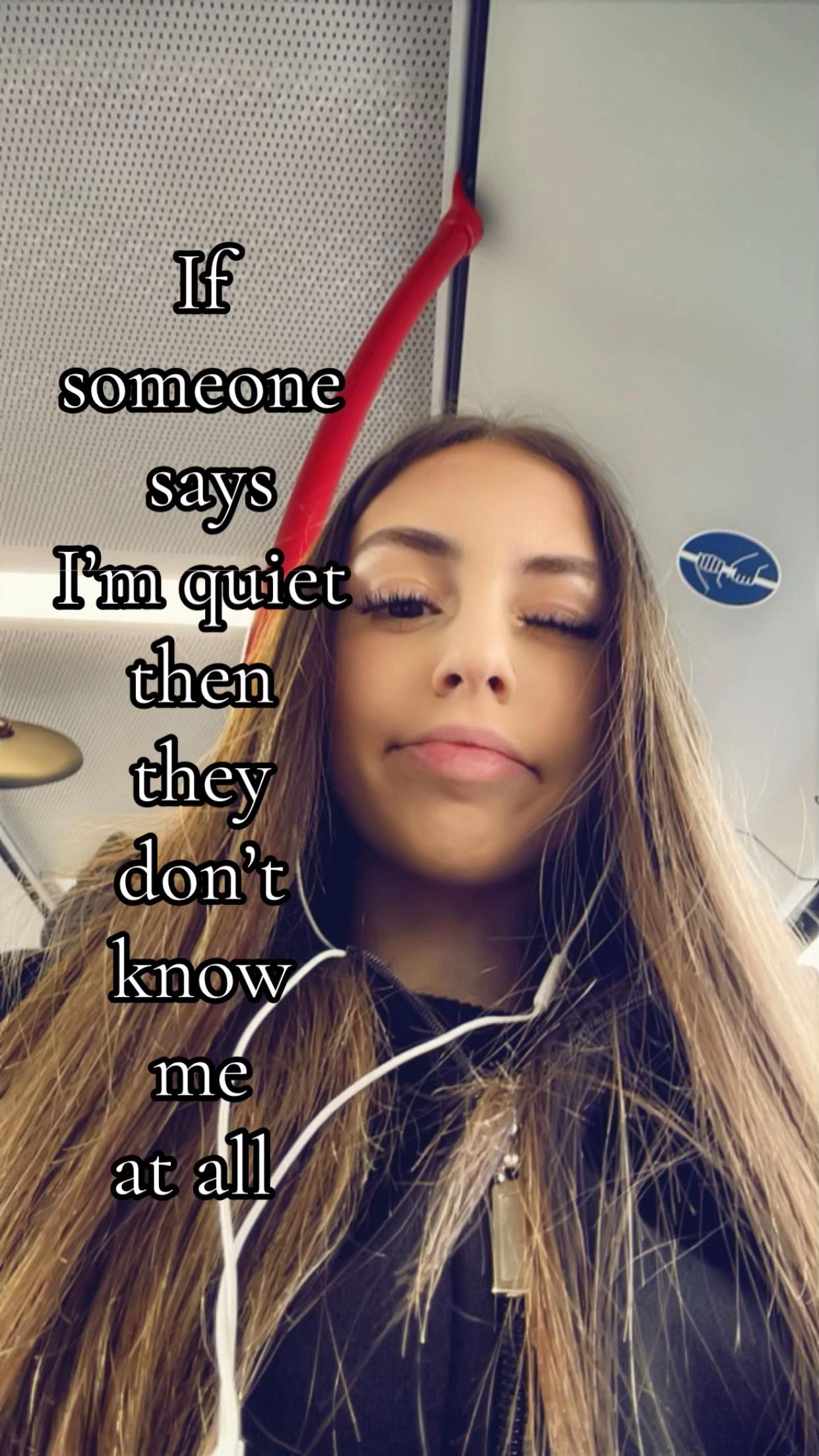 @𑣲𝐍
