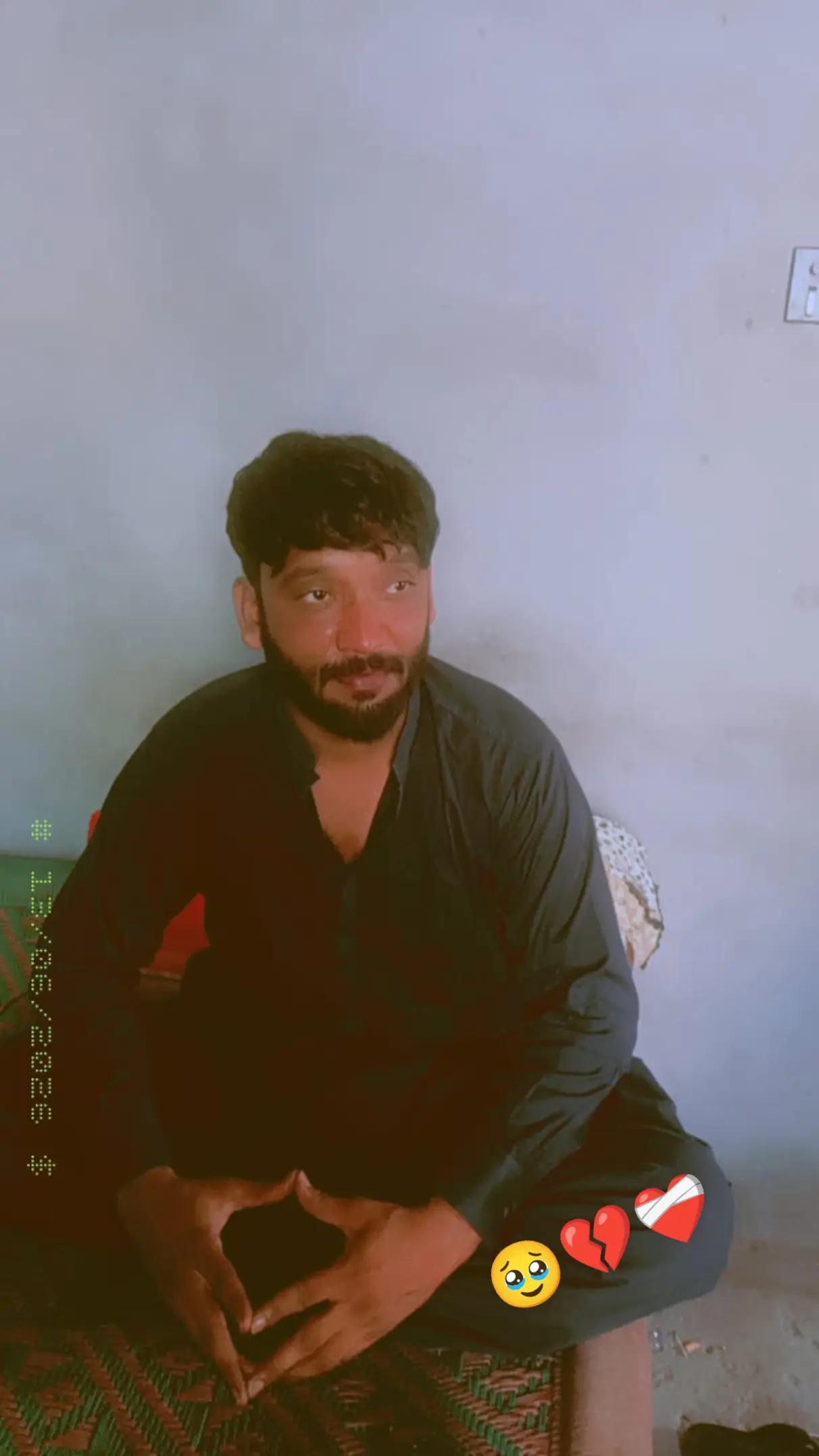 @Bashrat Bhatti 752