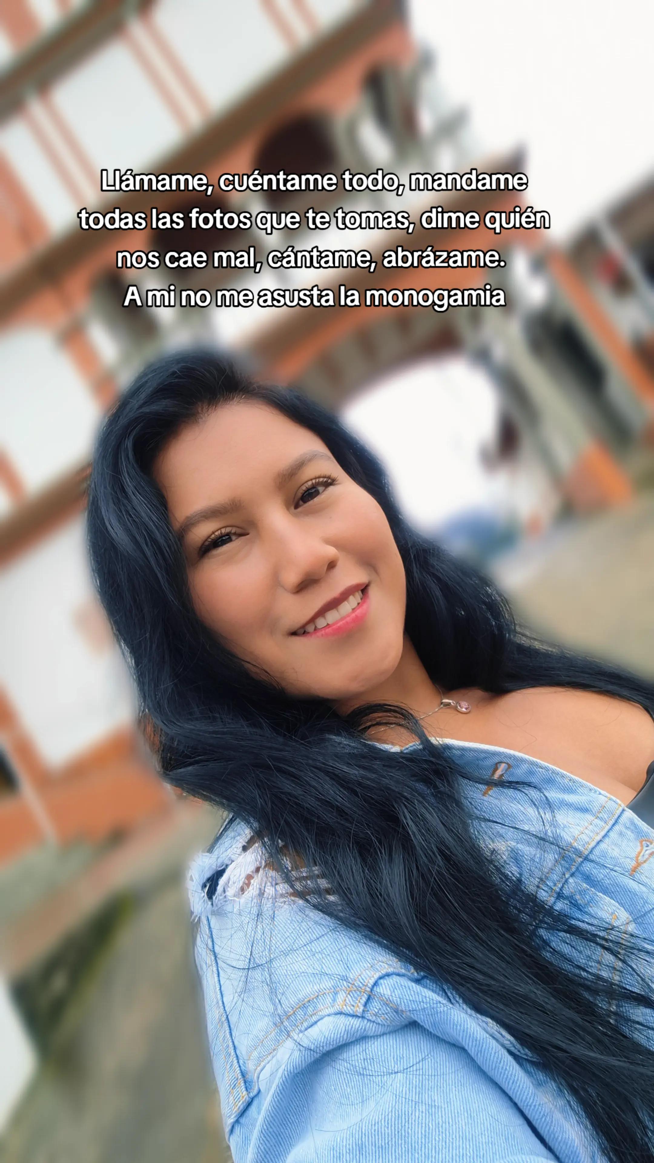 @Y I S E T 💙 👑
