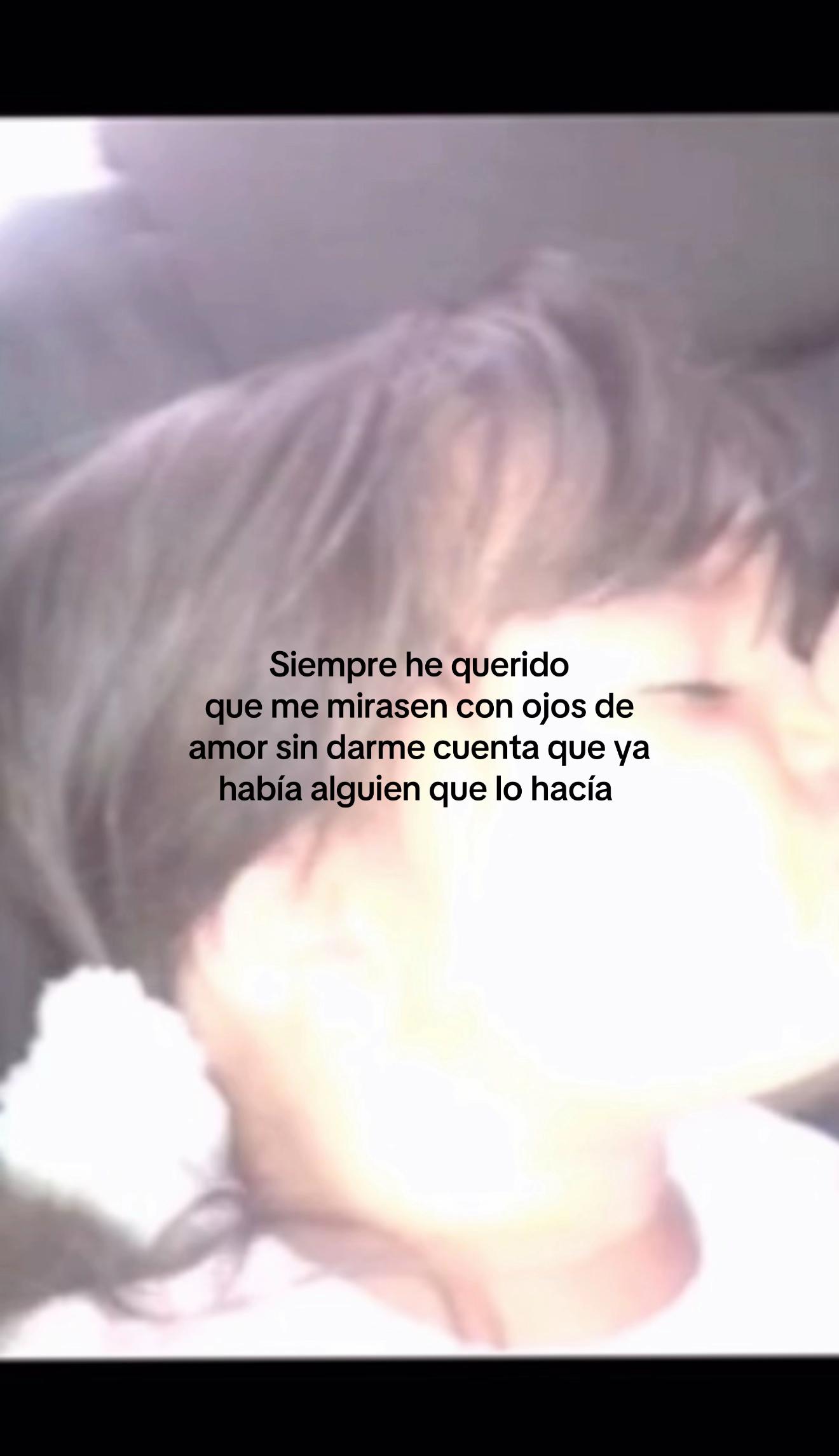 @María