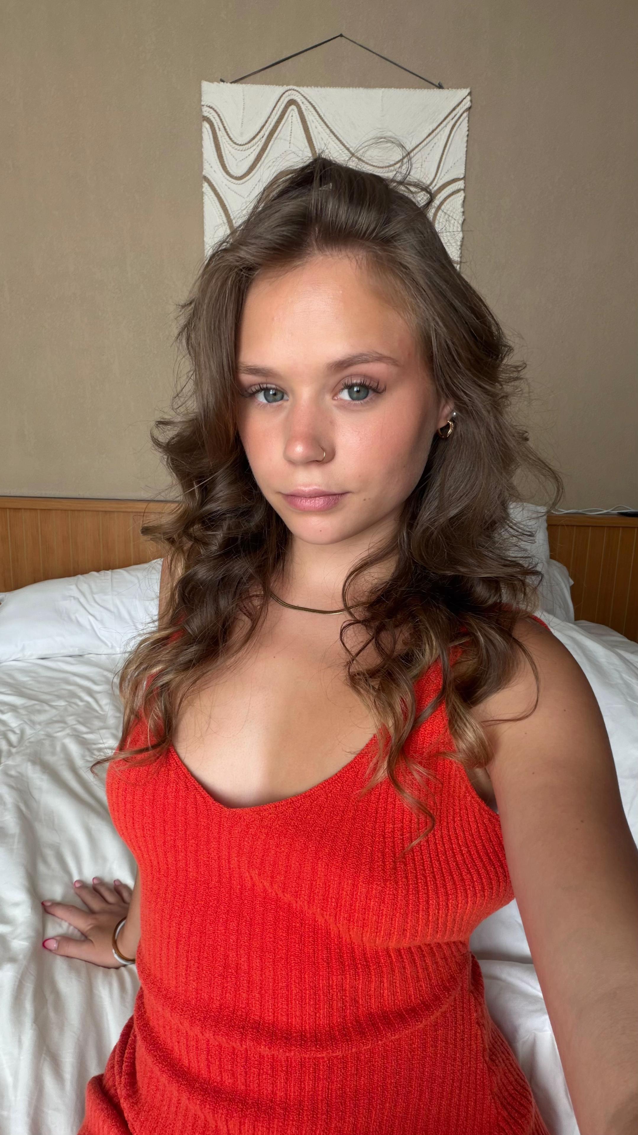 @Loiloicherry