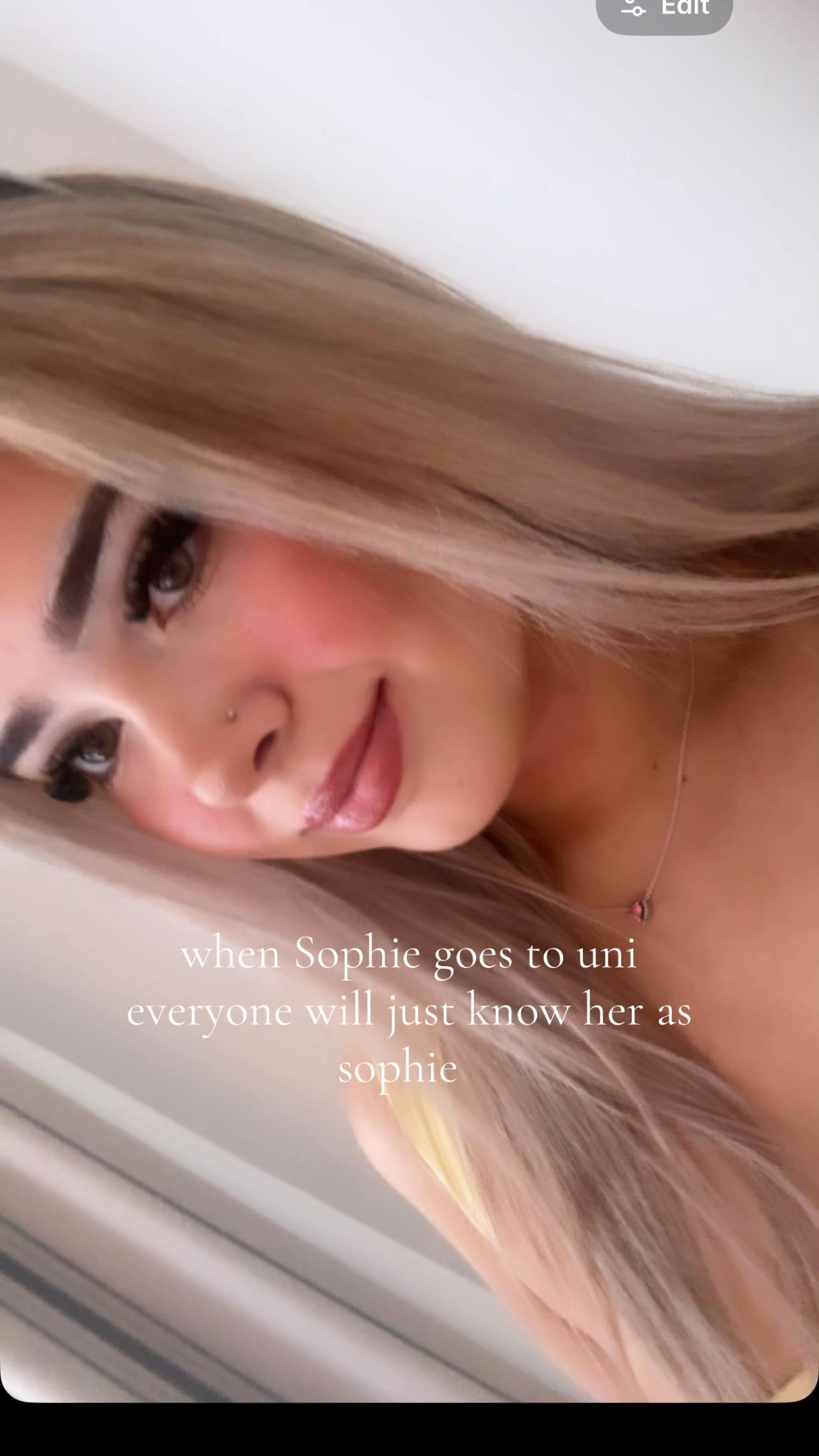 @Hollie💓💫