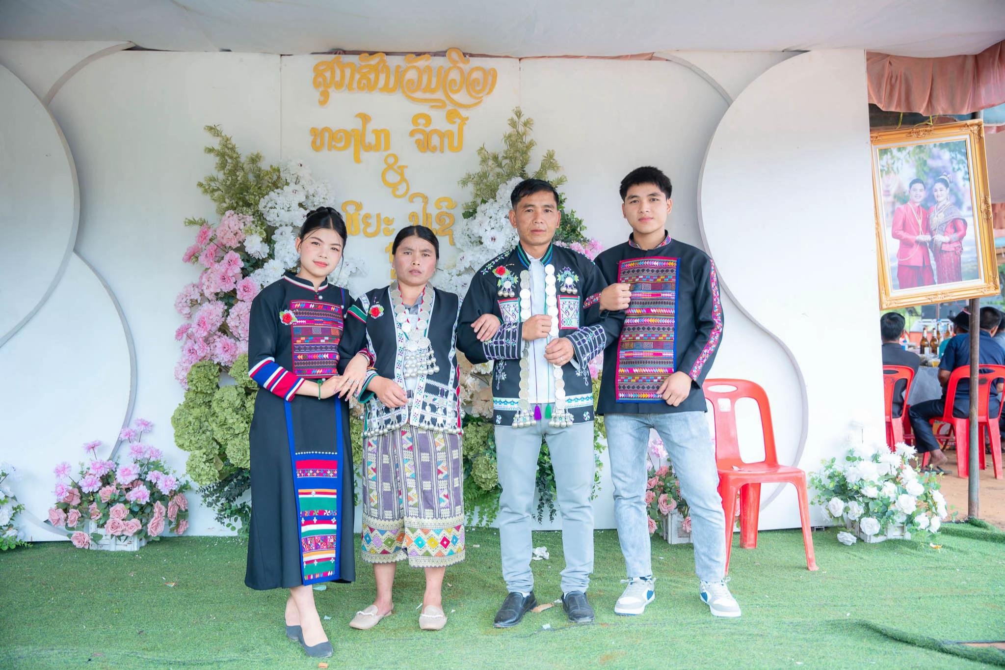@๐ซ