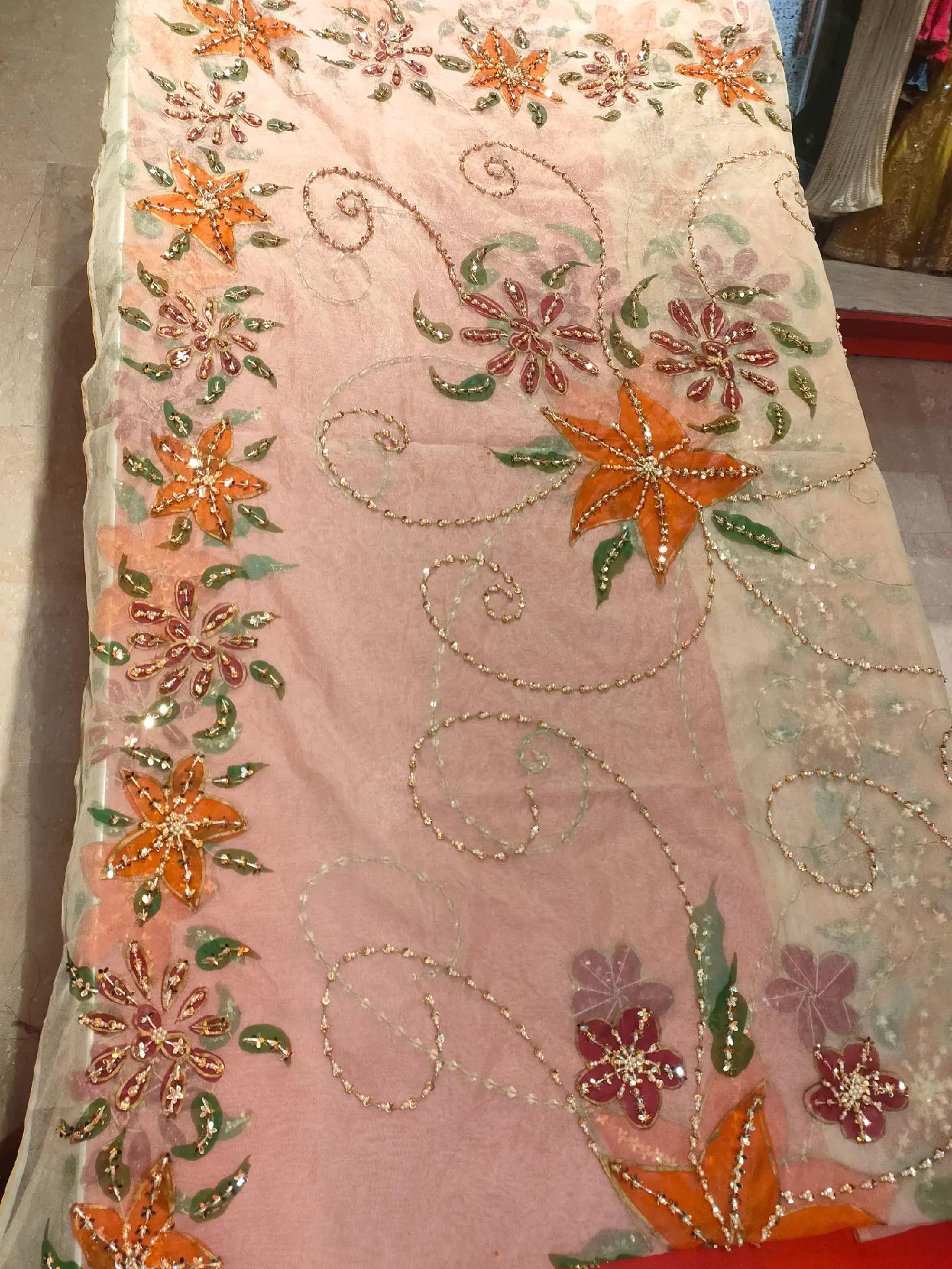 @Ladies Nayab Fabric 👗