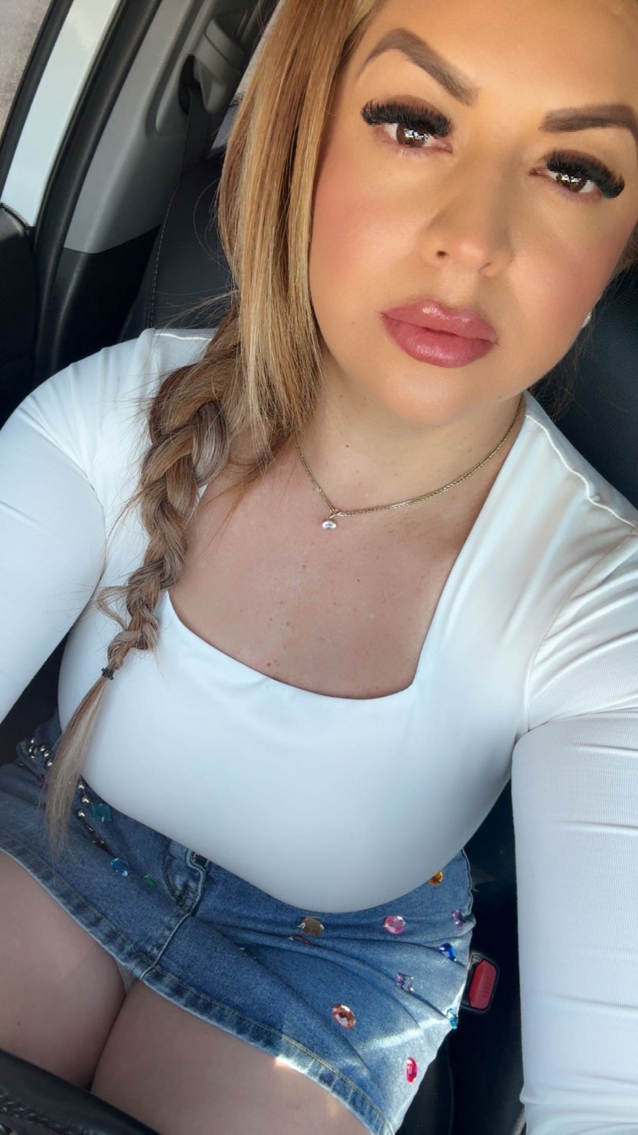 @_mayraaa08