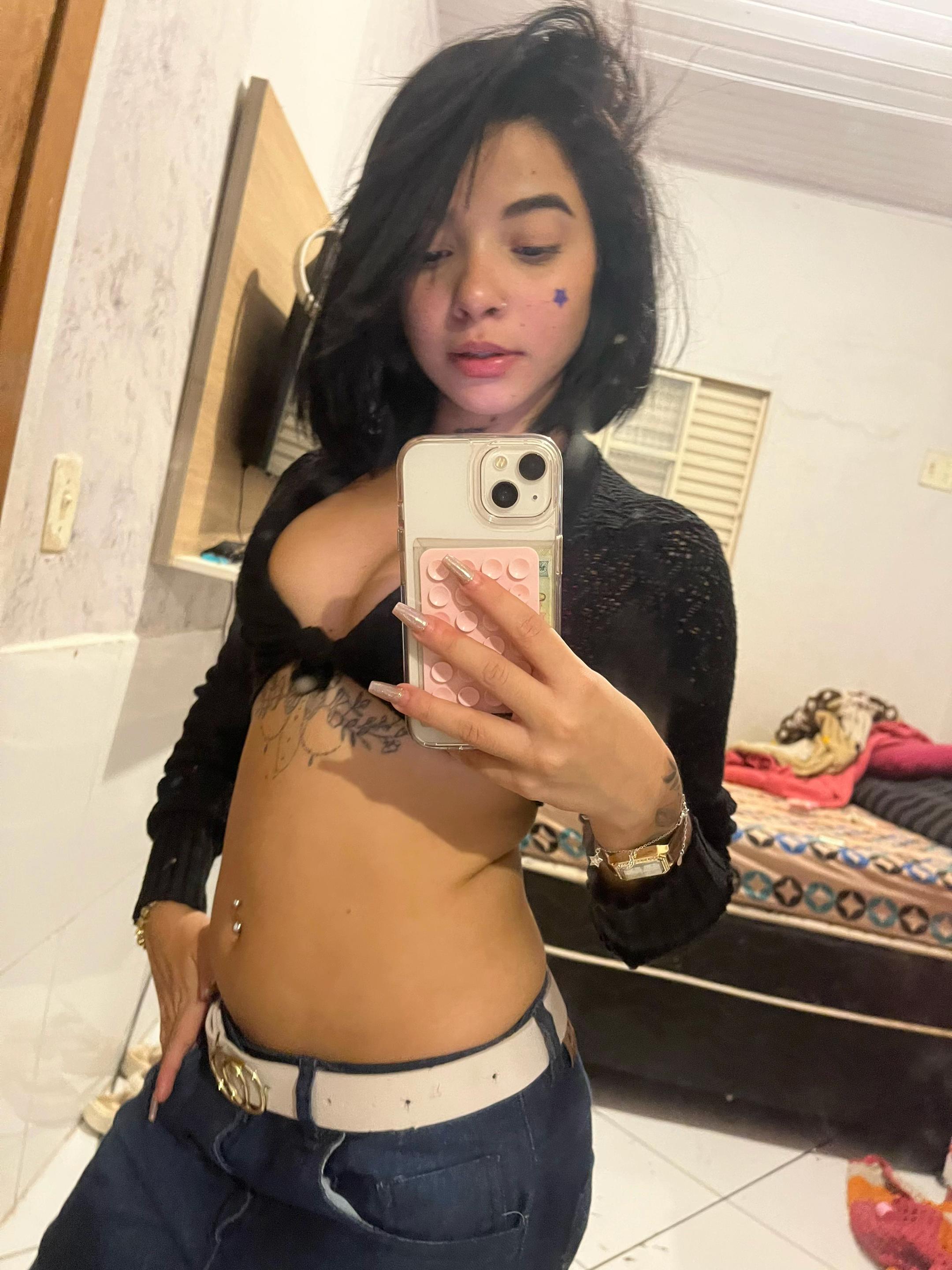 @yasminbrunethi