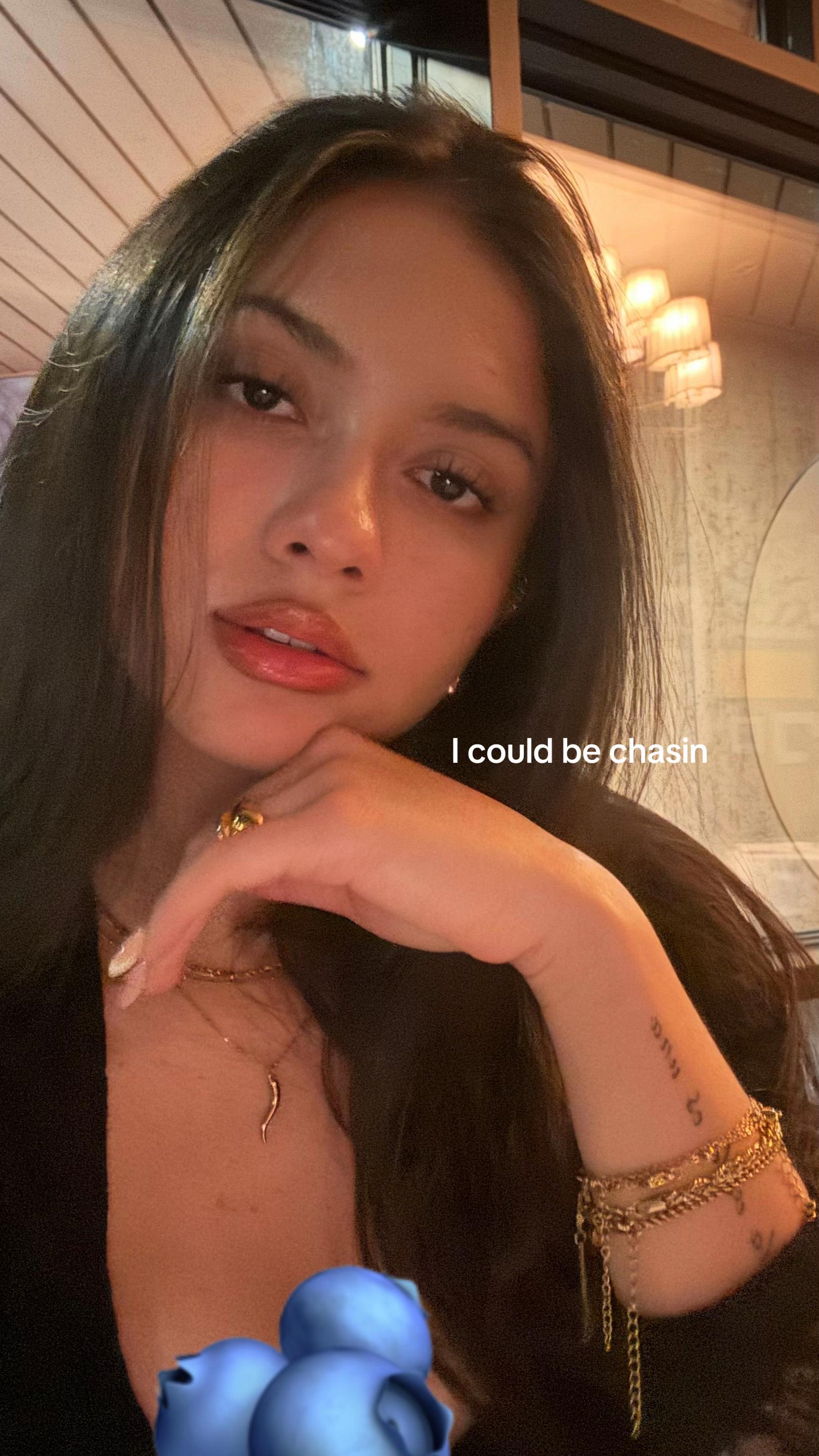 @youngqueenzbb