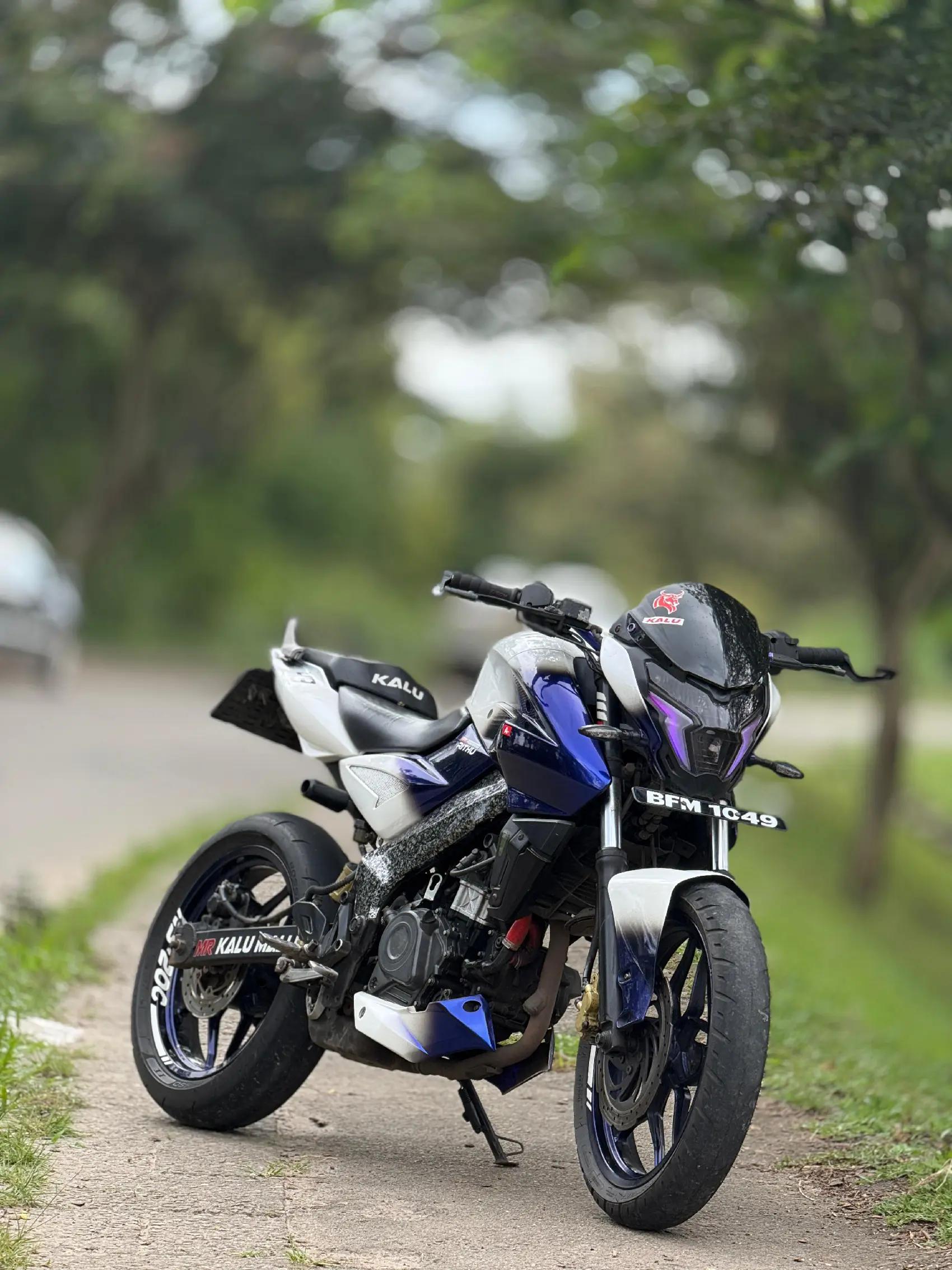 @𝗠𝗥. කළු මල්ලි 🥵🩵🔐"