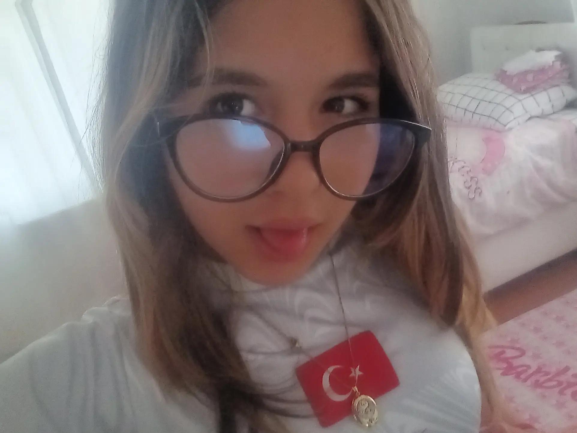 @Elif tun&ccedil;musum