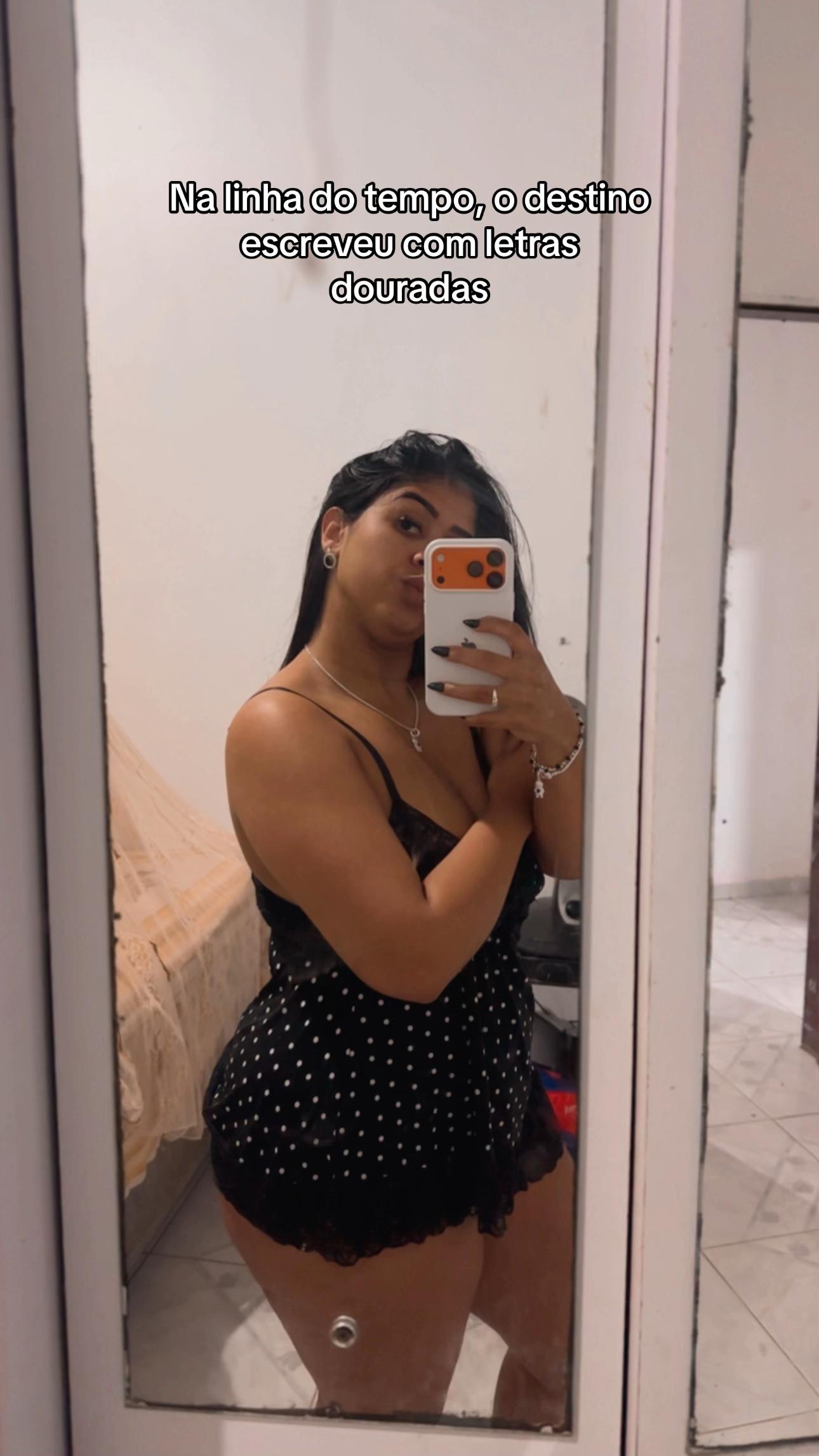 @Bianca Larissa