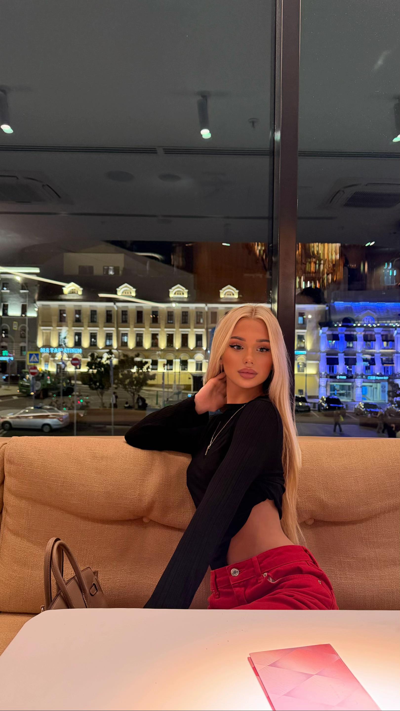 @vvsuurr