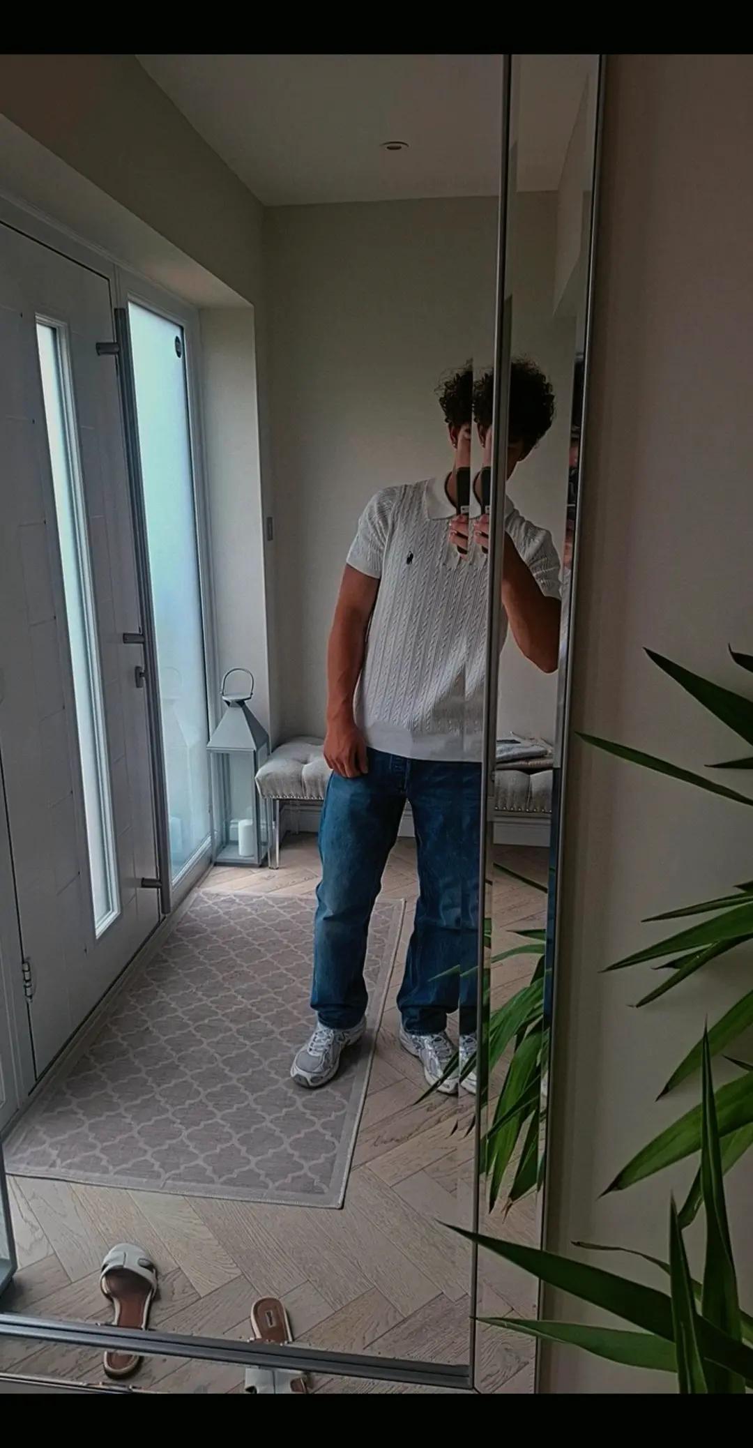 @T.Cam10