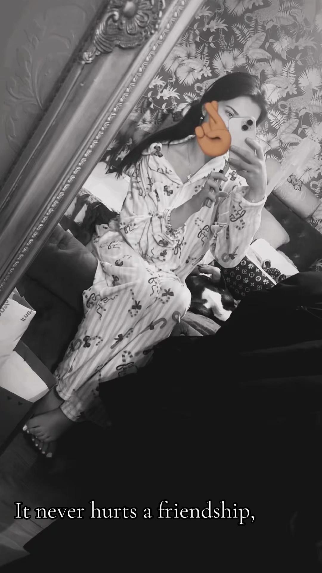 @๐๐๐๐๐จ๐๐