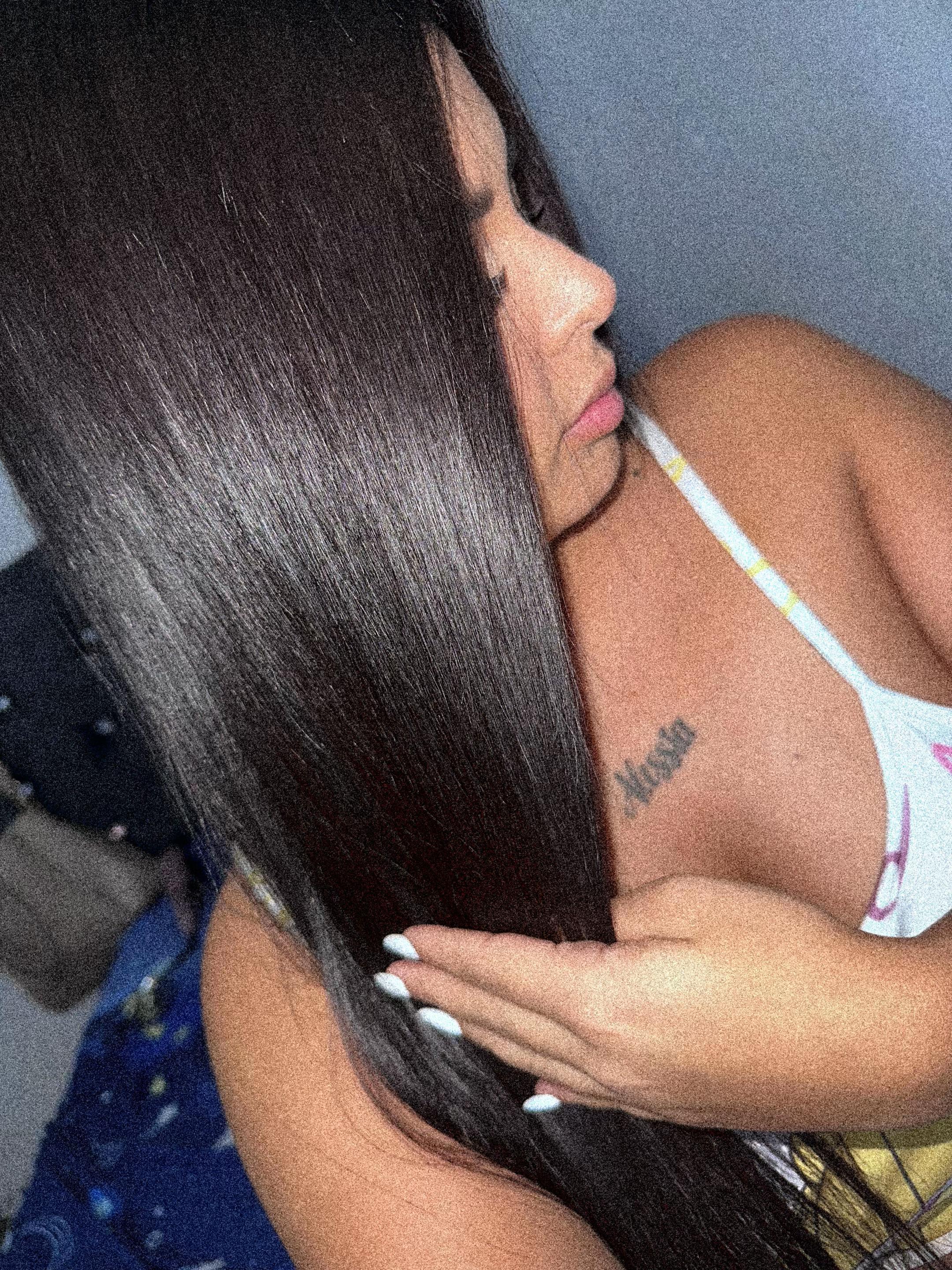 @Angie Carol🌸