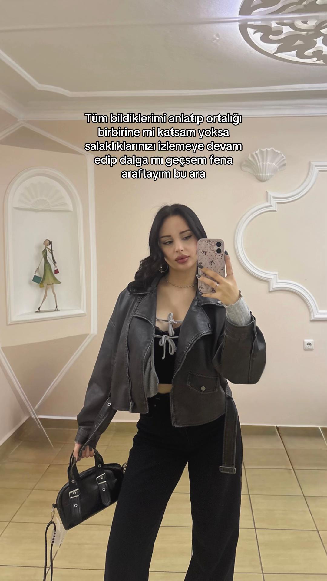 @ꫀᦔꪖ