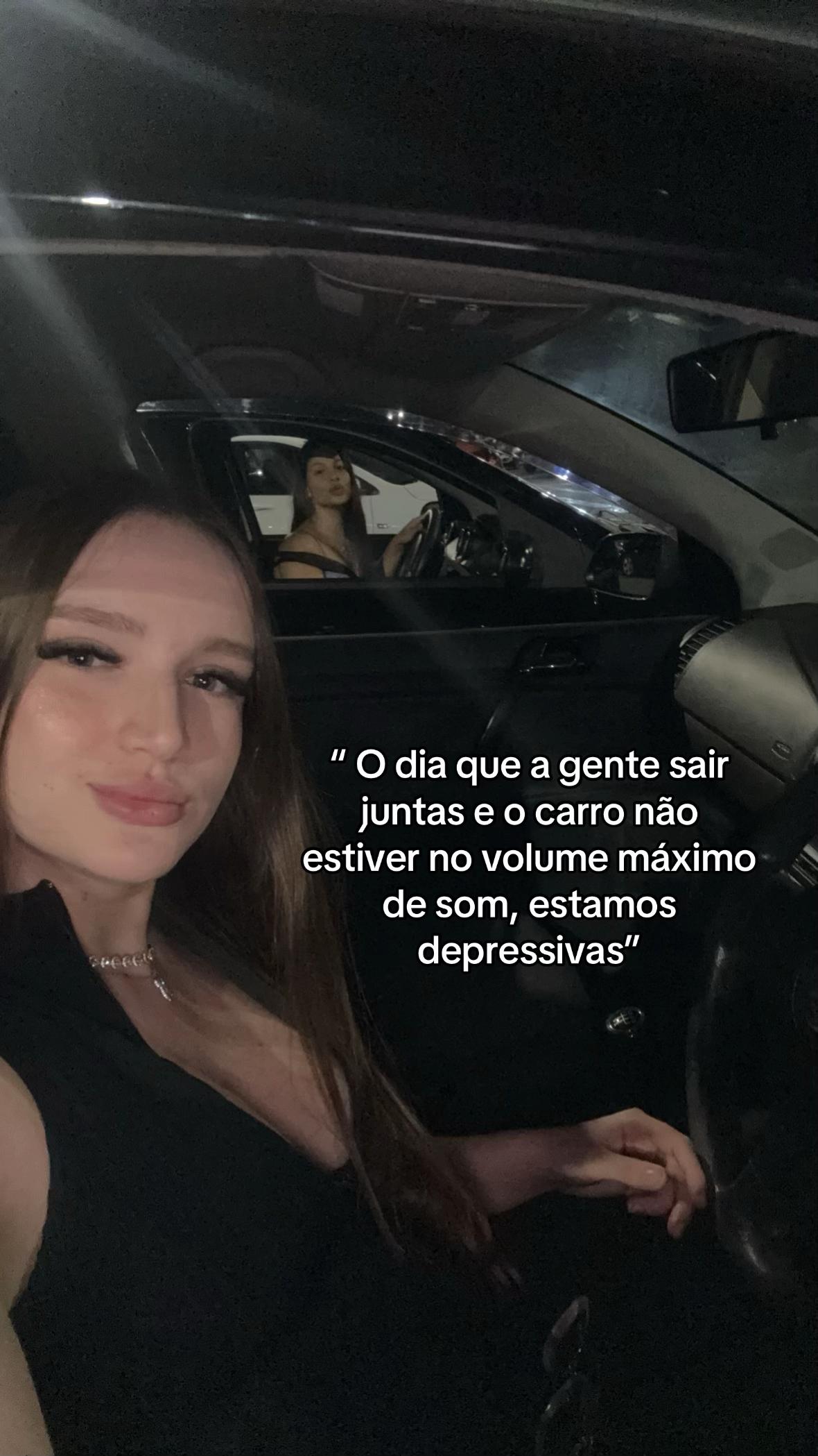 @_Evellynbatista