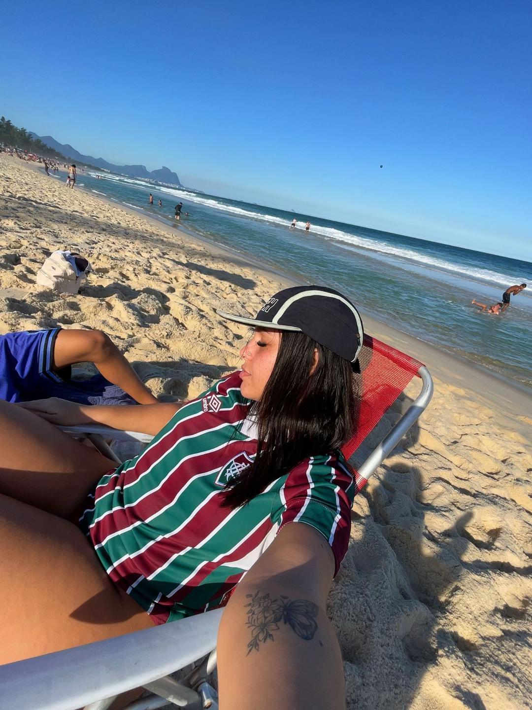 @alvesle__