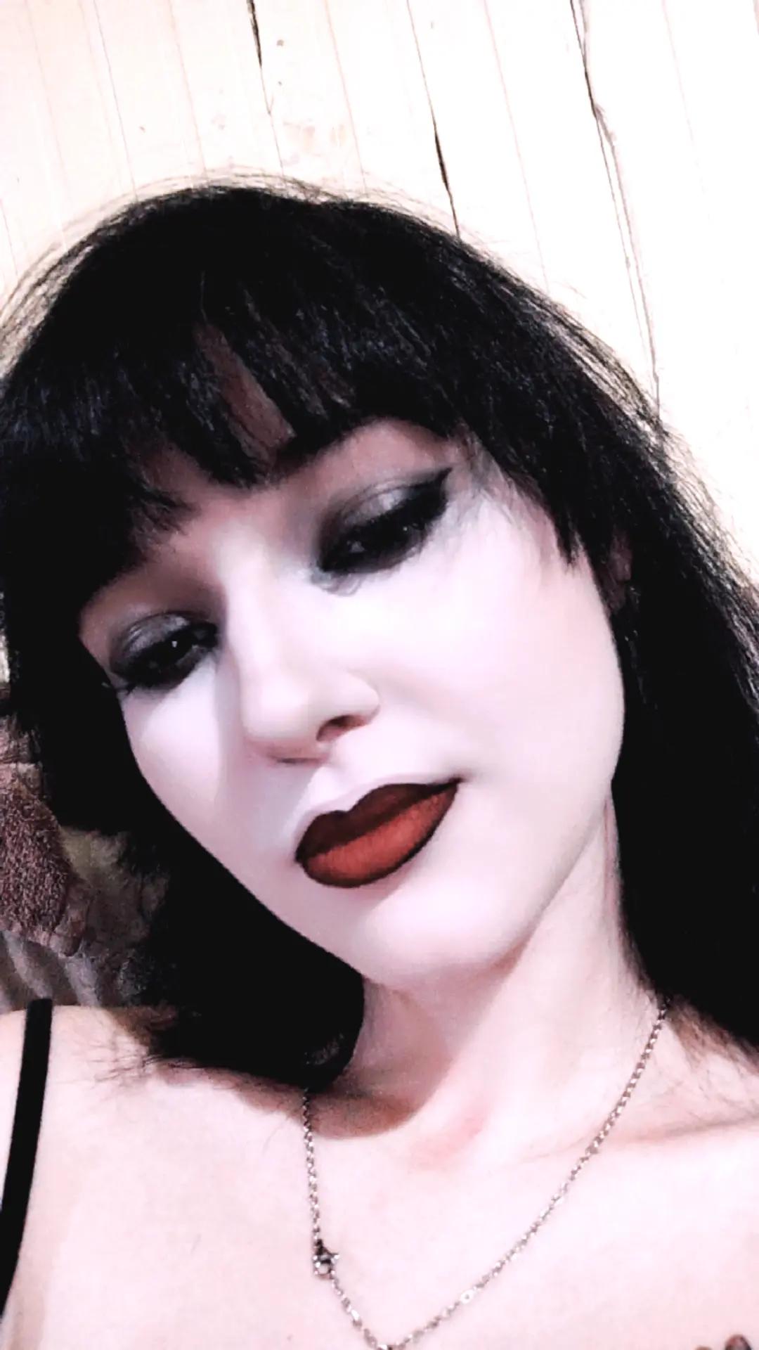 @Vampirinha🦇