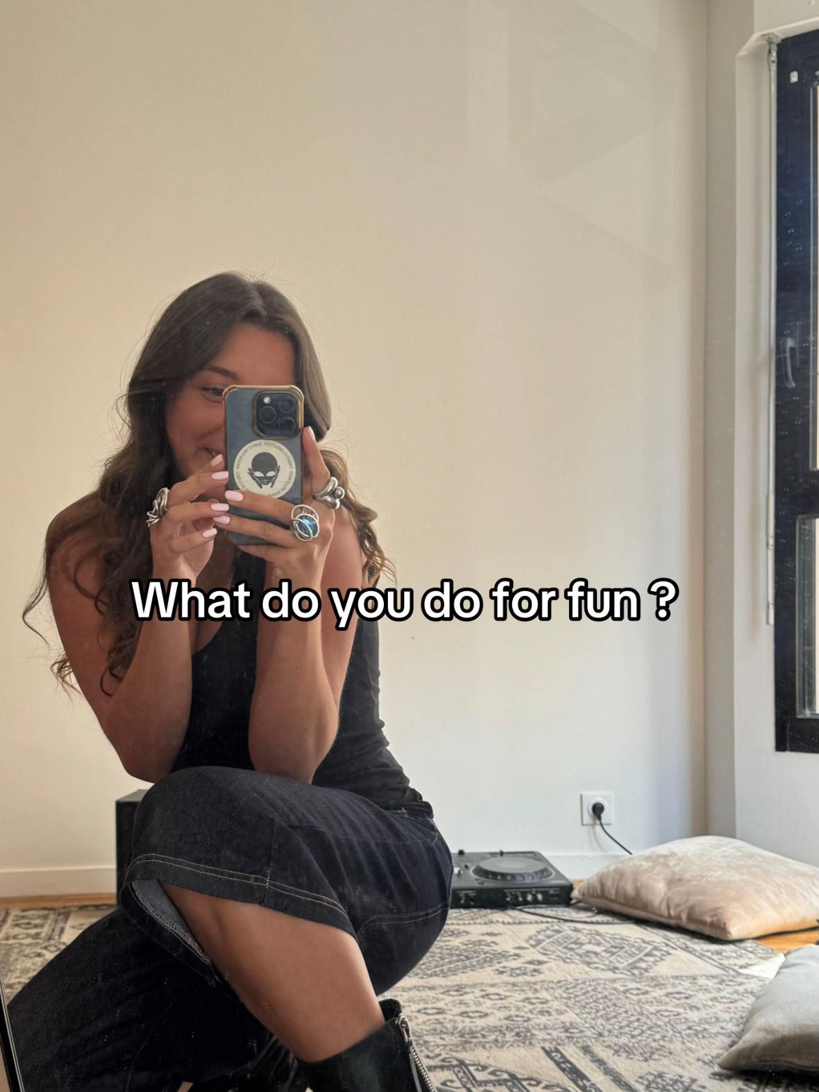 @Shanie B
