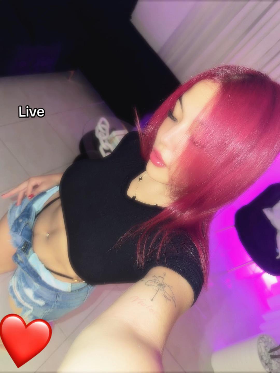 @Viki🍒👹🥷🏻