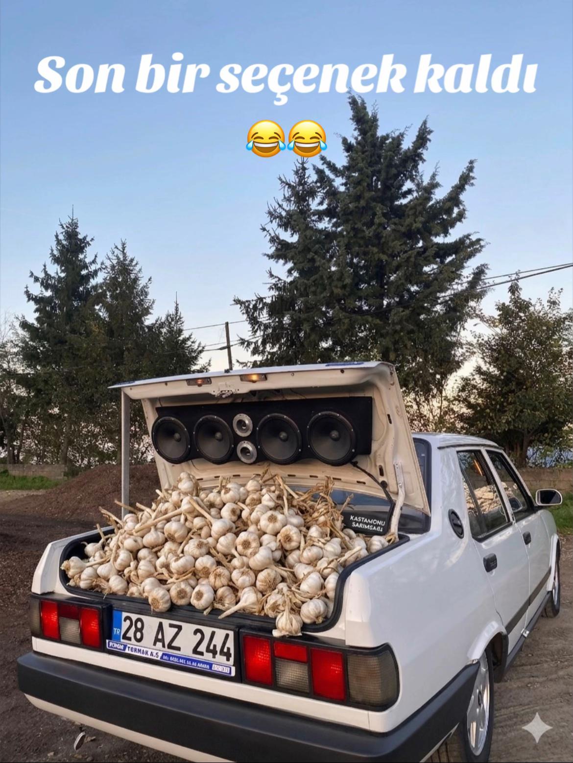 @K A Y H A N      &Ccedil; &Ouml; M E Z