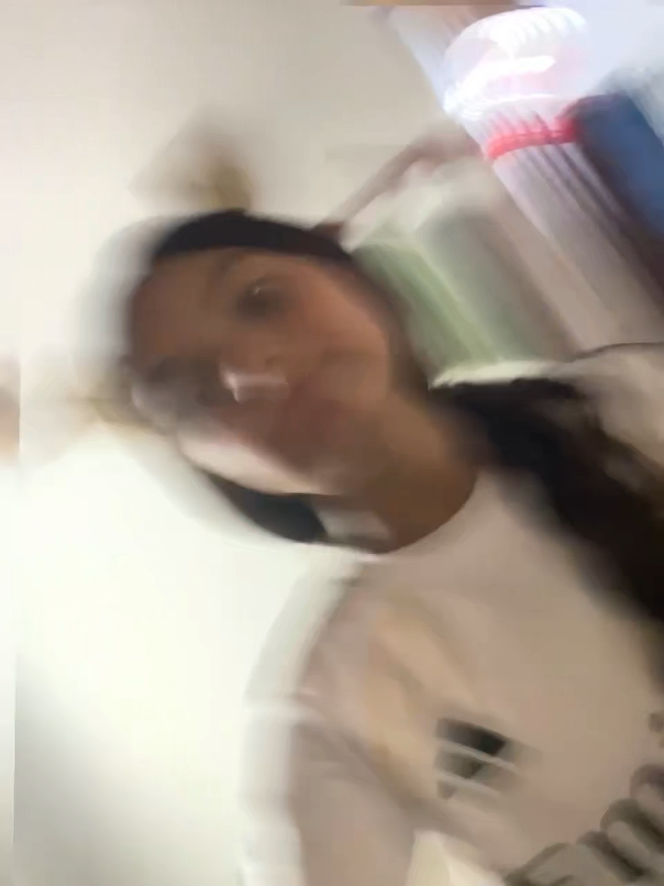 @🍒.