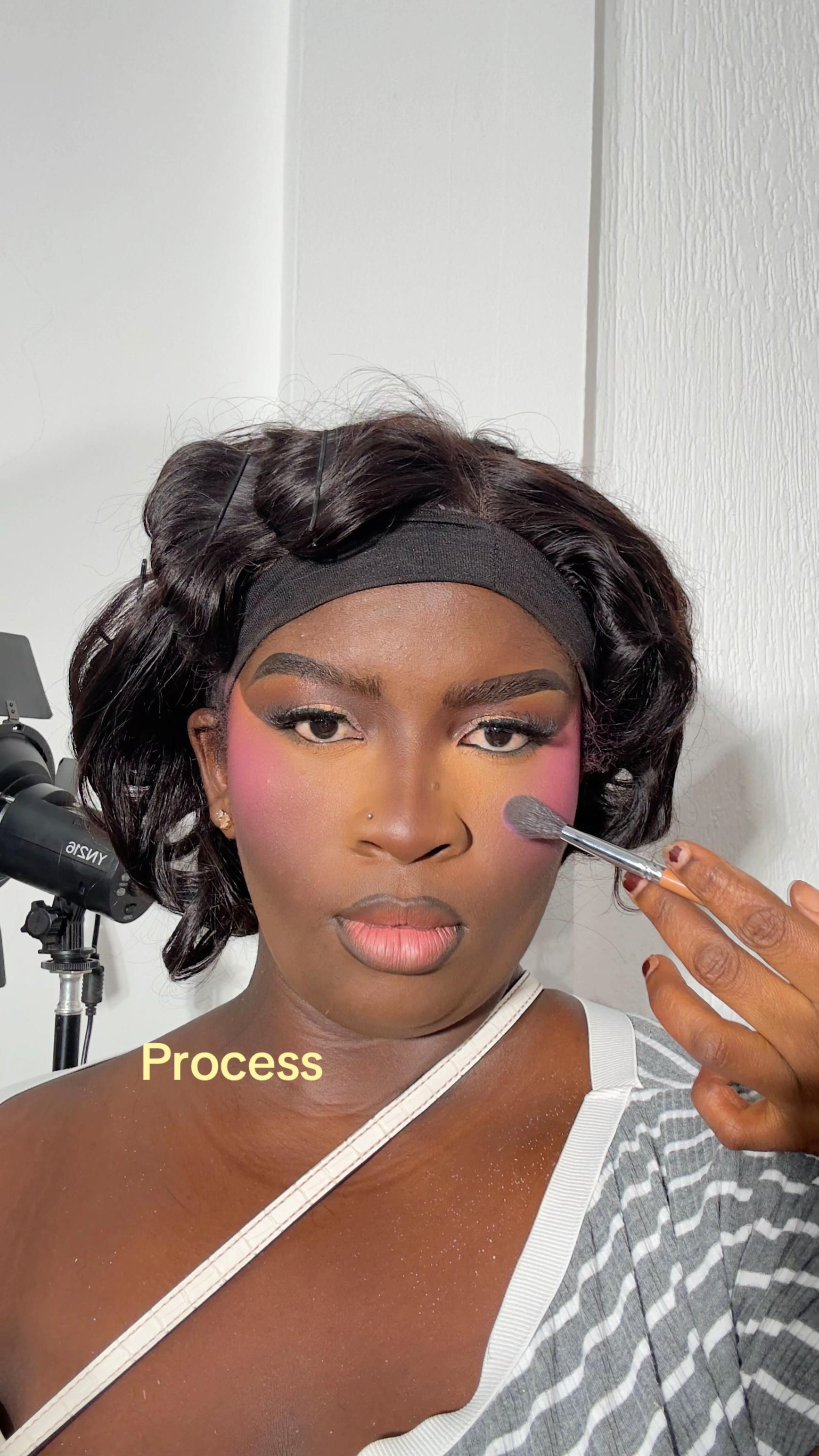 @Adanals Efia