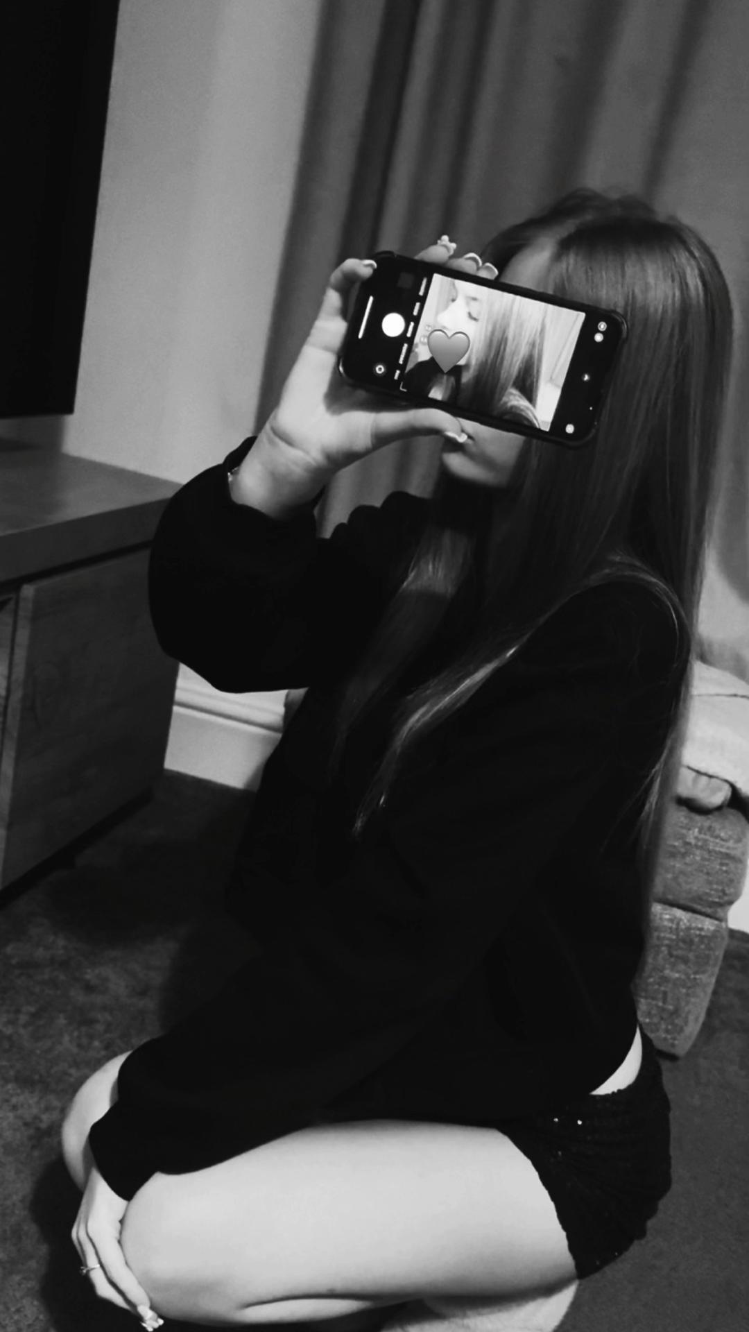 @‘ 𝘼 𝙫 𝙖 ᥫ᭡.