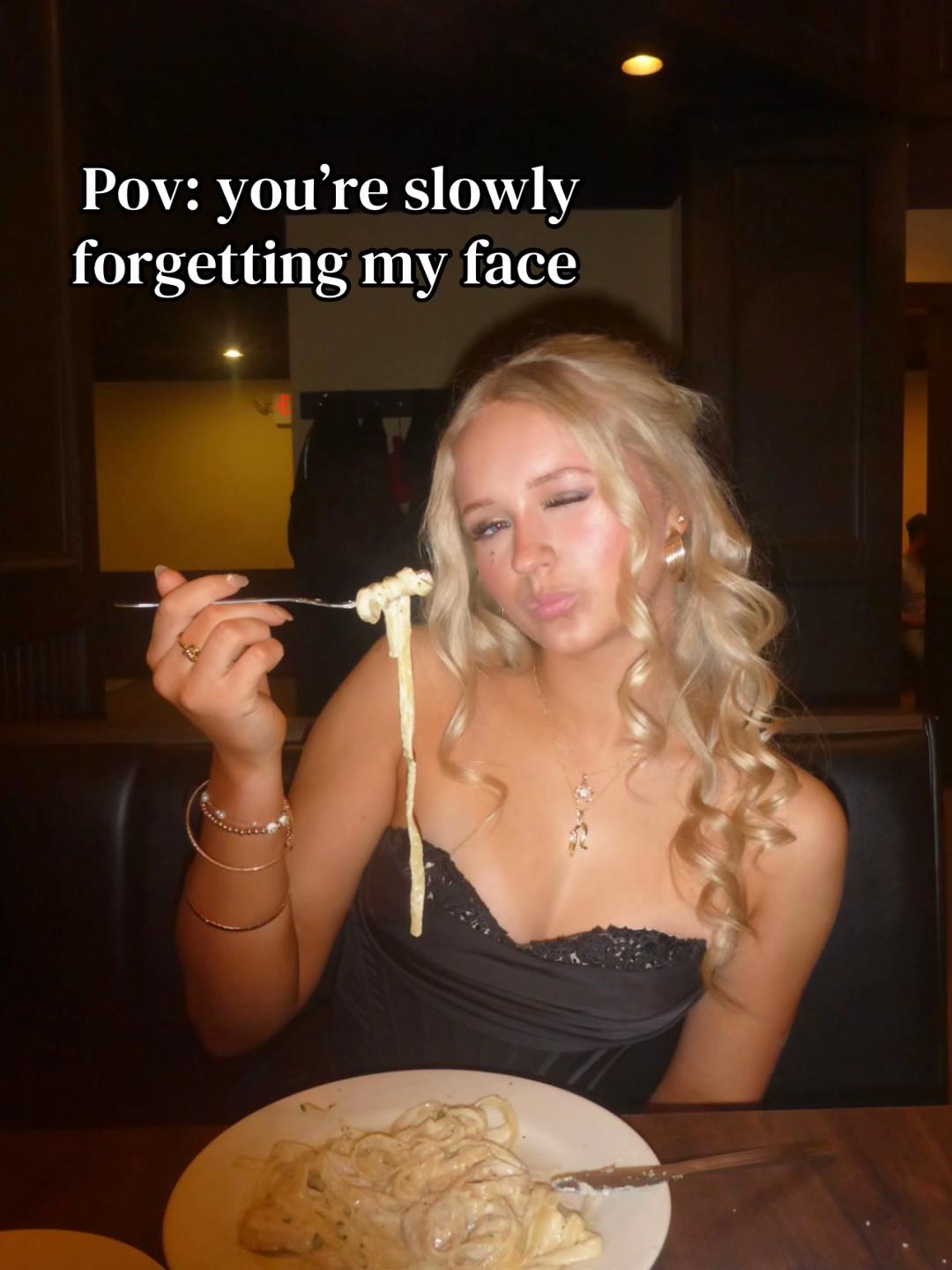 @Nellie