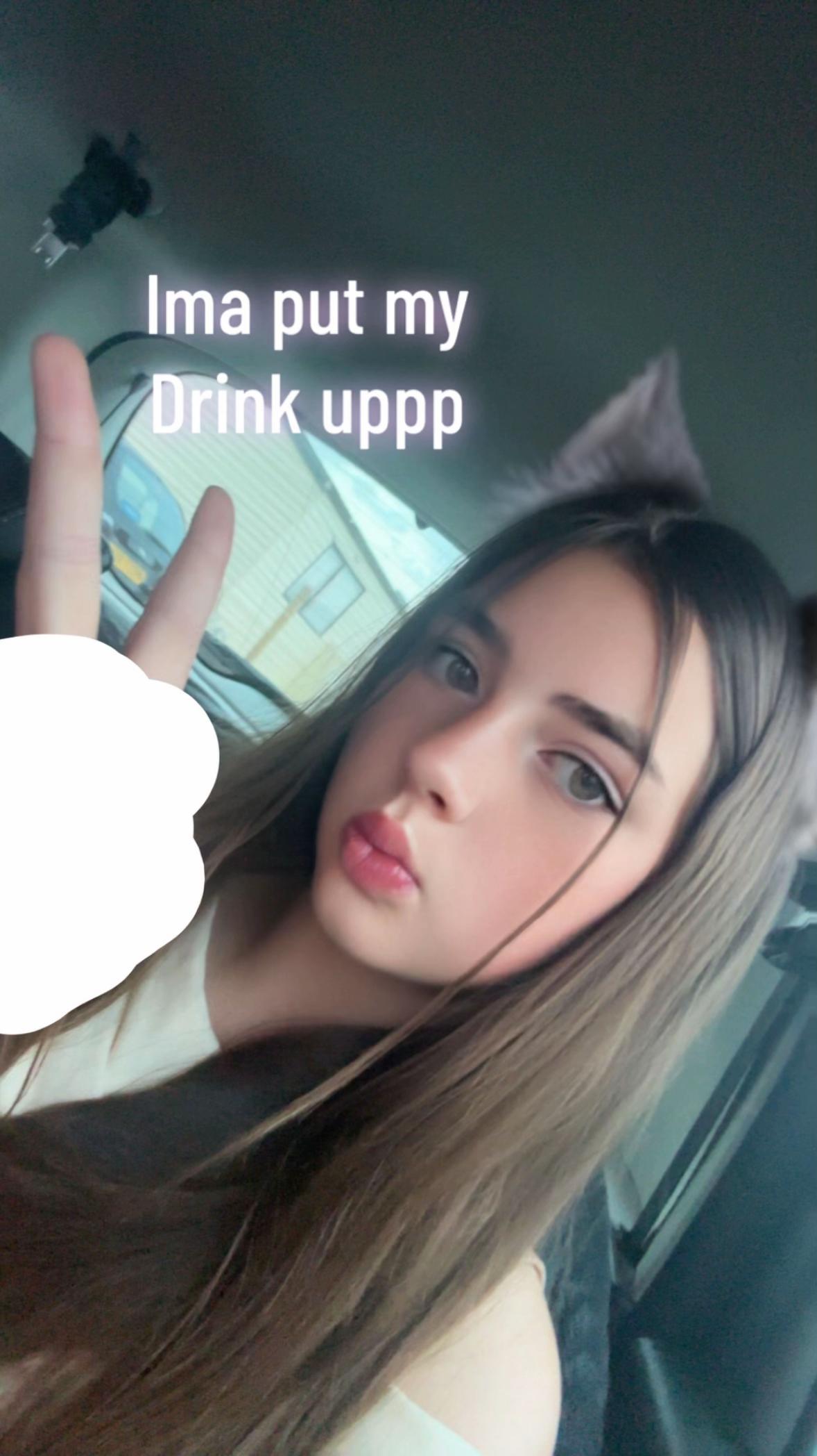 @ℳ𝒾𝒶🤍