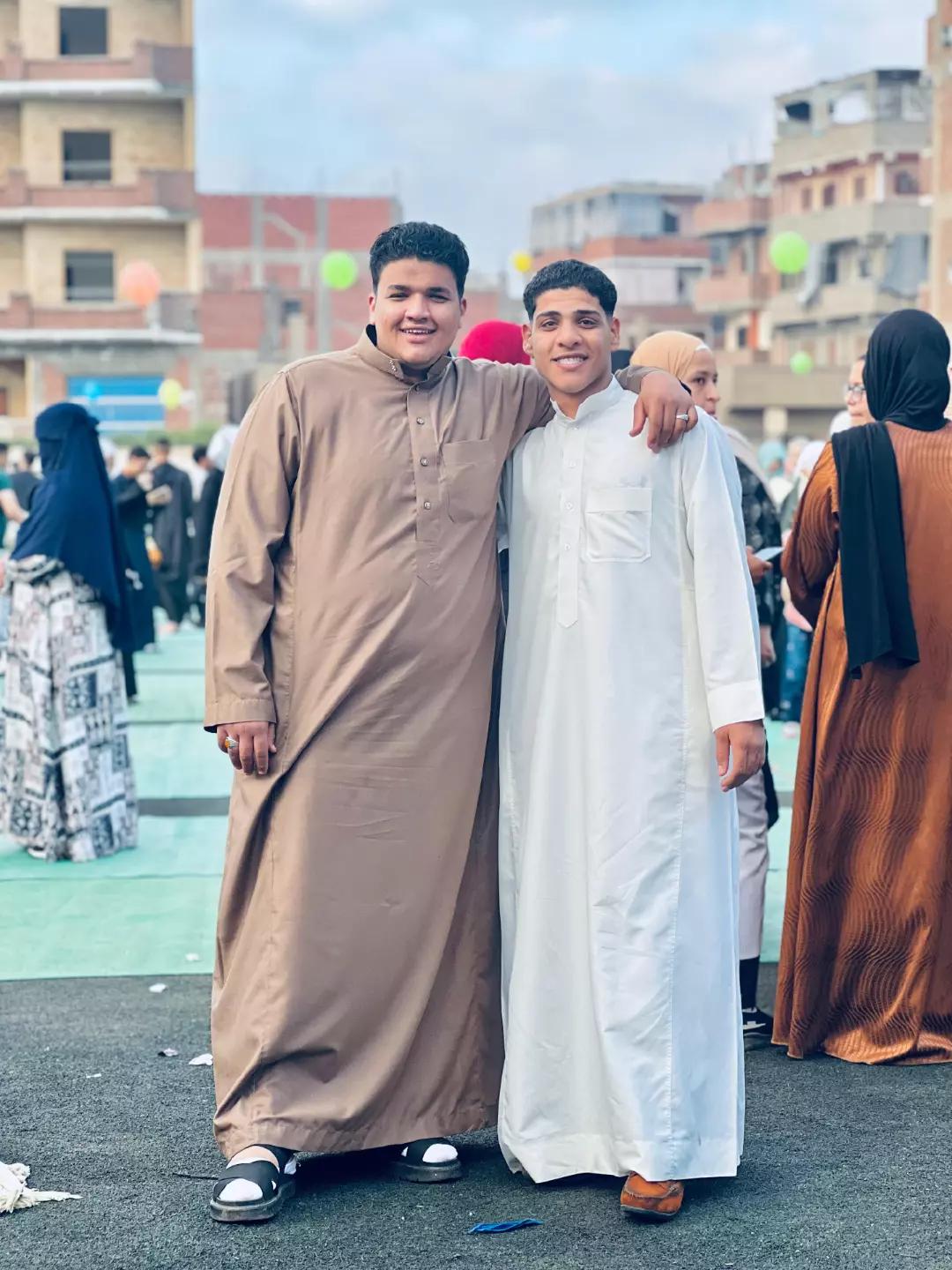 @أدعو لخويا ذياد طارق 😭😭💔
