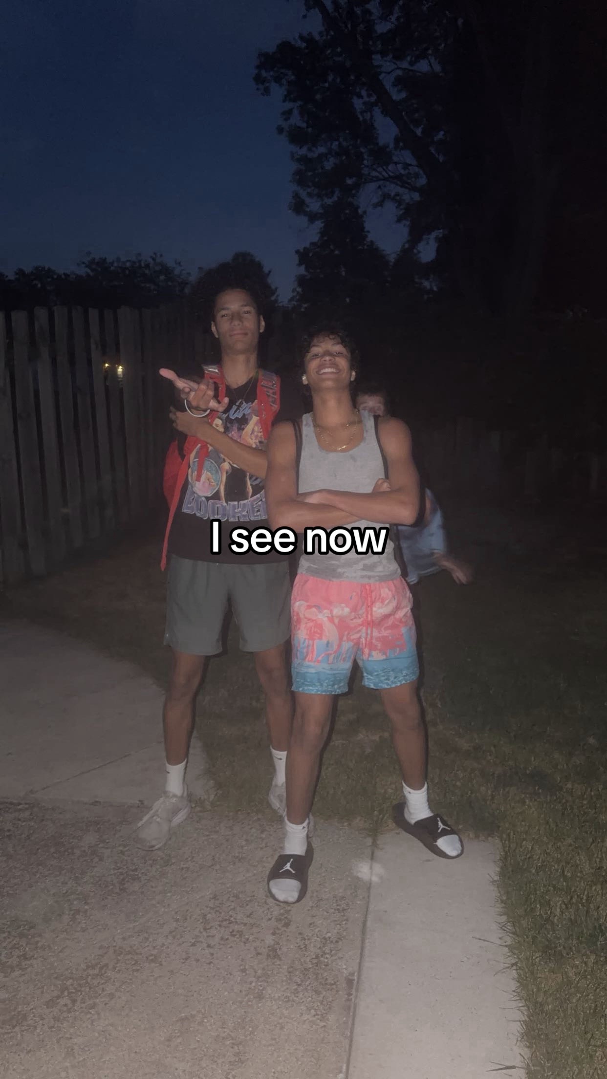 @yesfxn