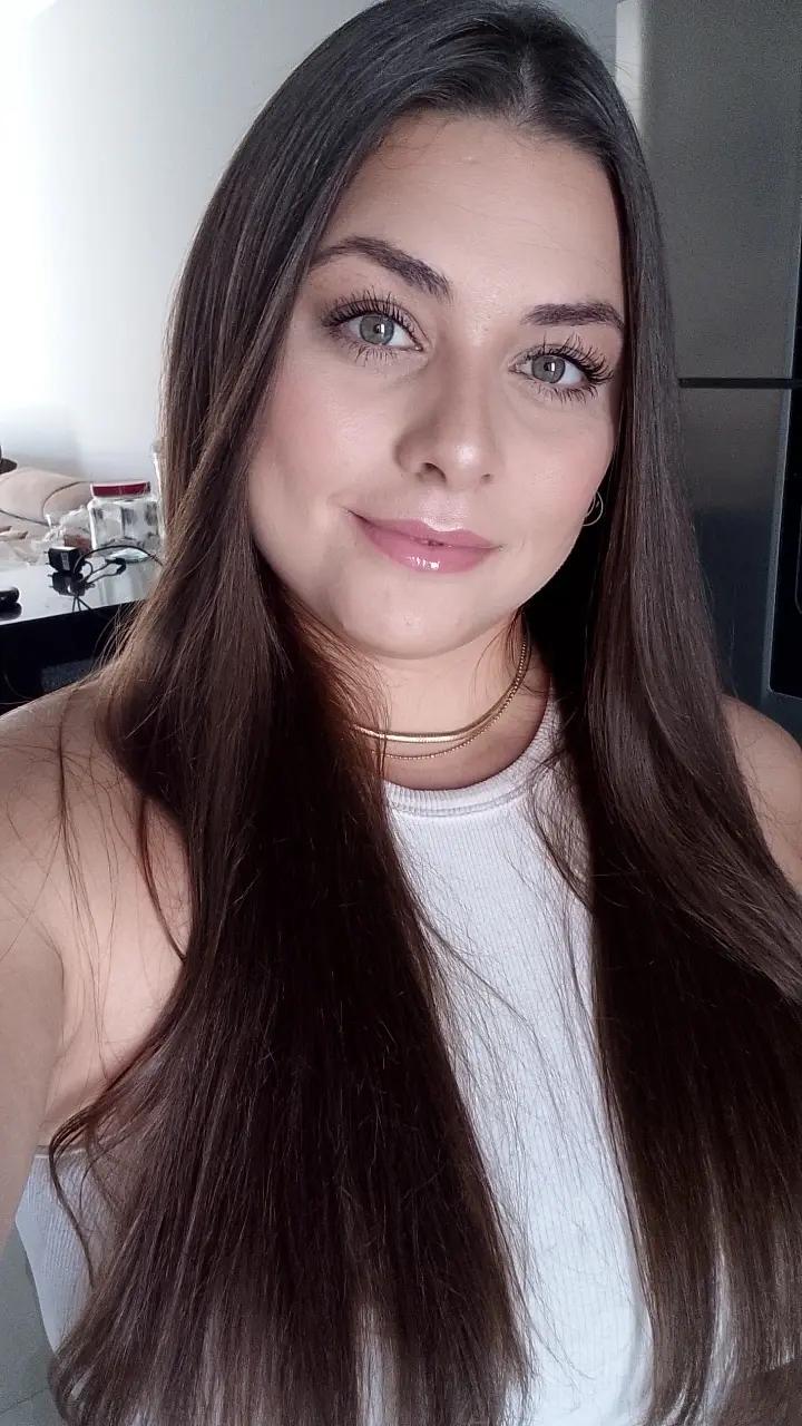 @Thaís Barbosa