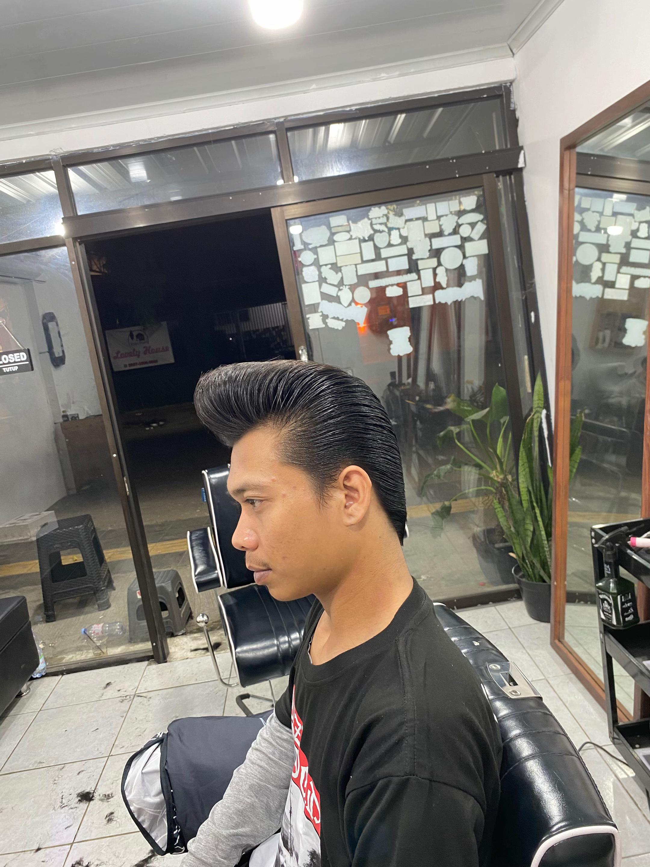 @chandra the barber