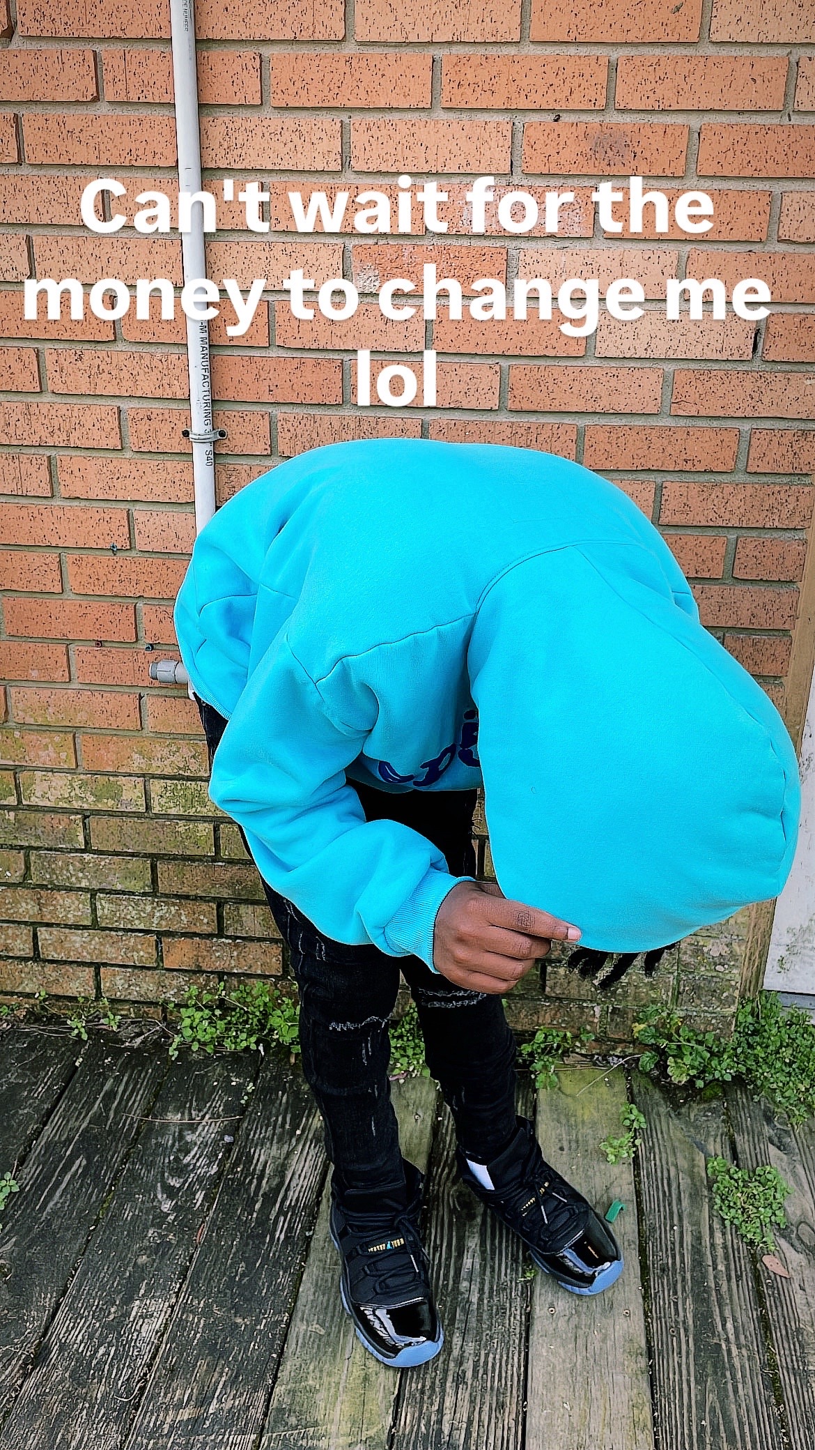@⃟