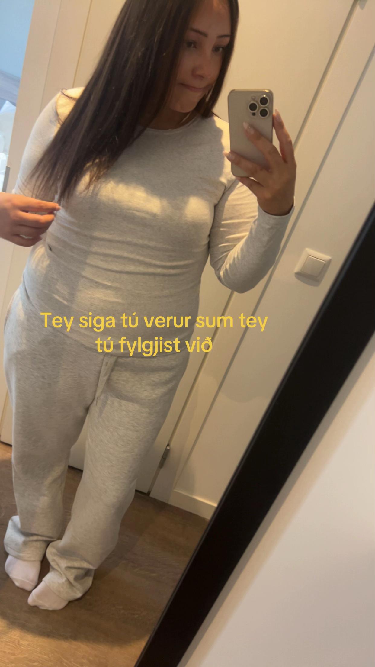 @Kirafernandez