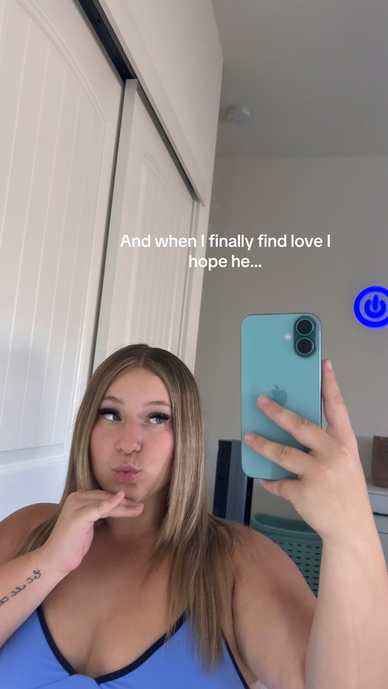 @💋