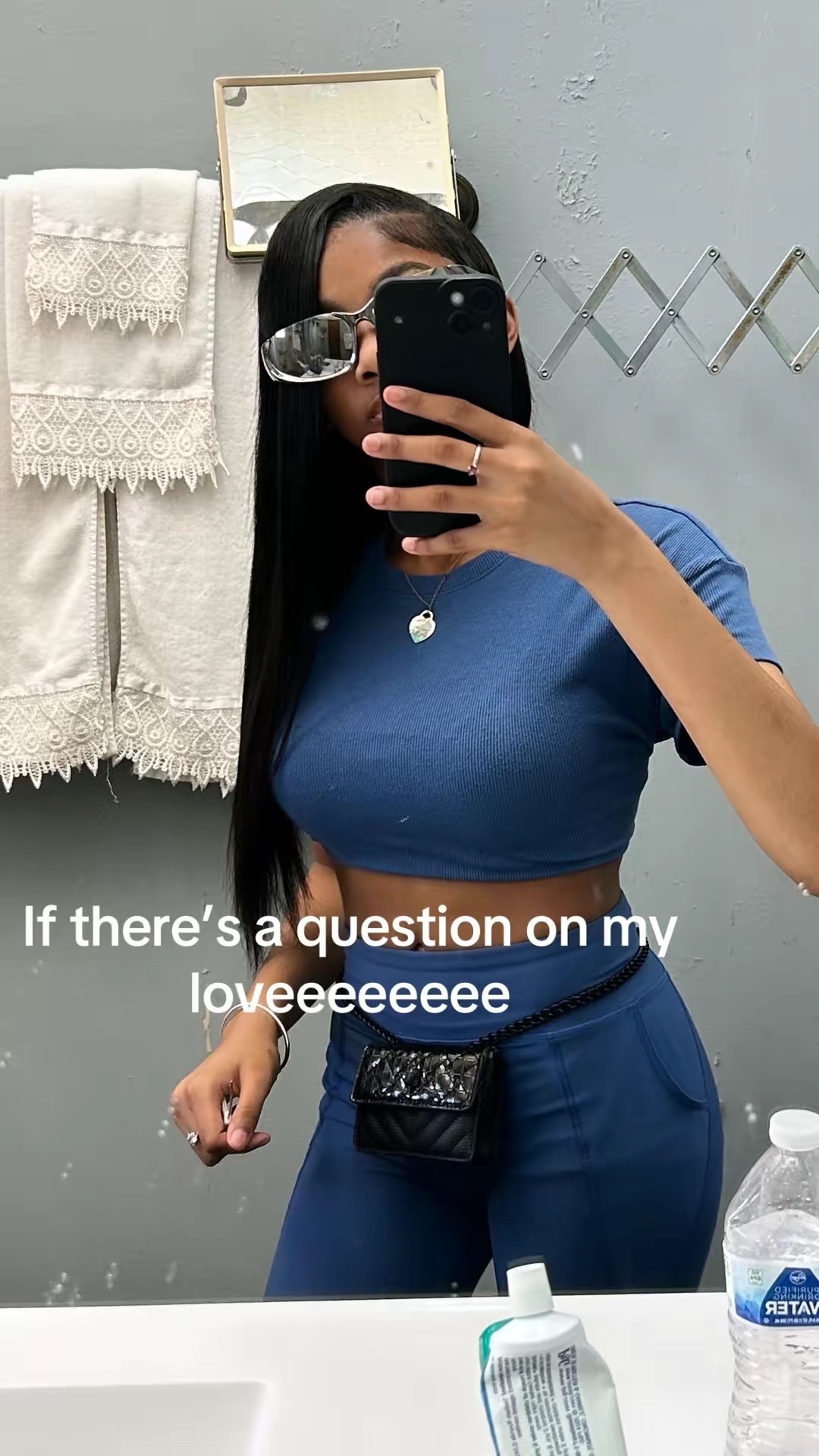 @zoeyy