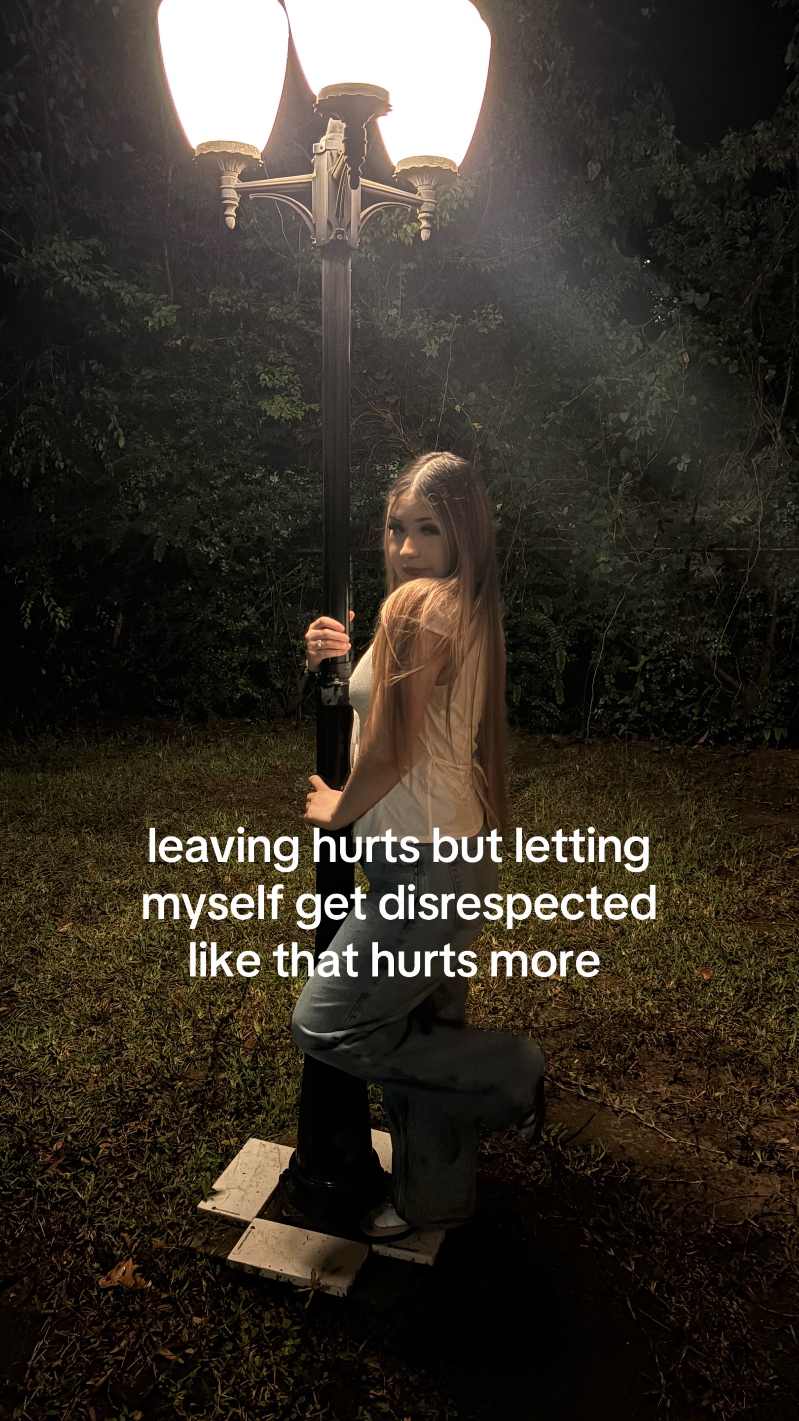 @️
