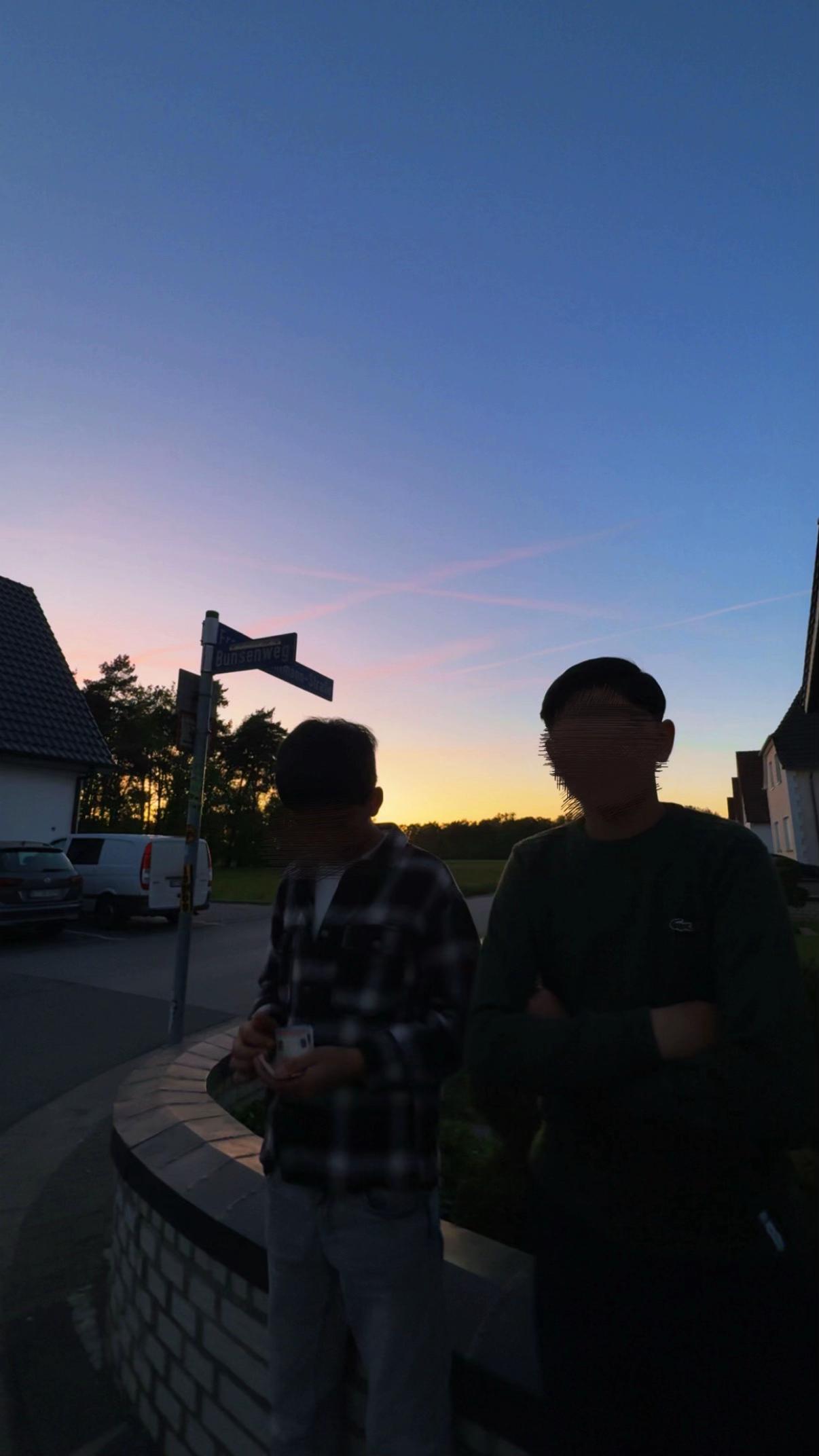 @𝓡