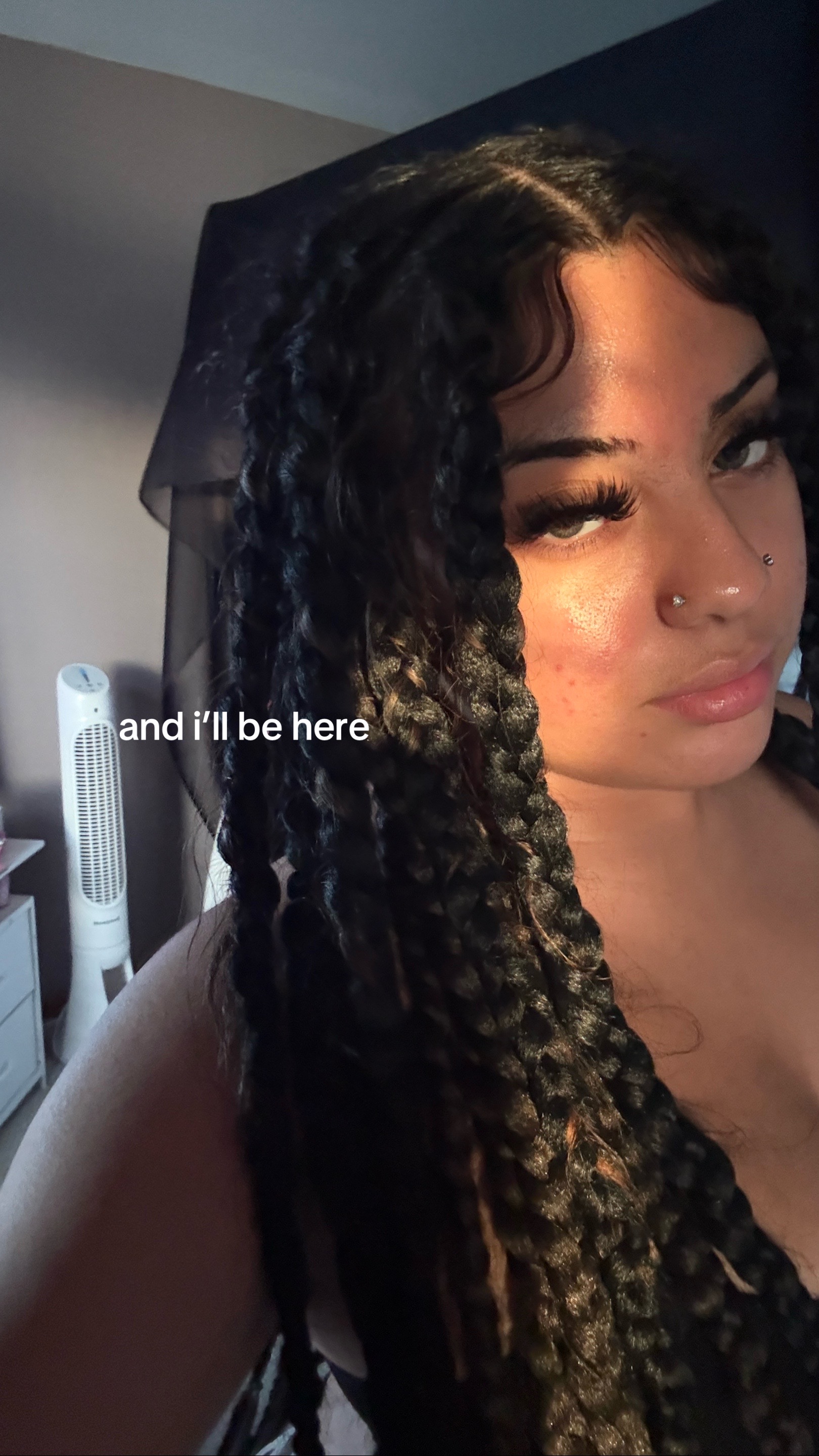 @heluvseva. ꨄ