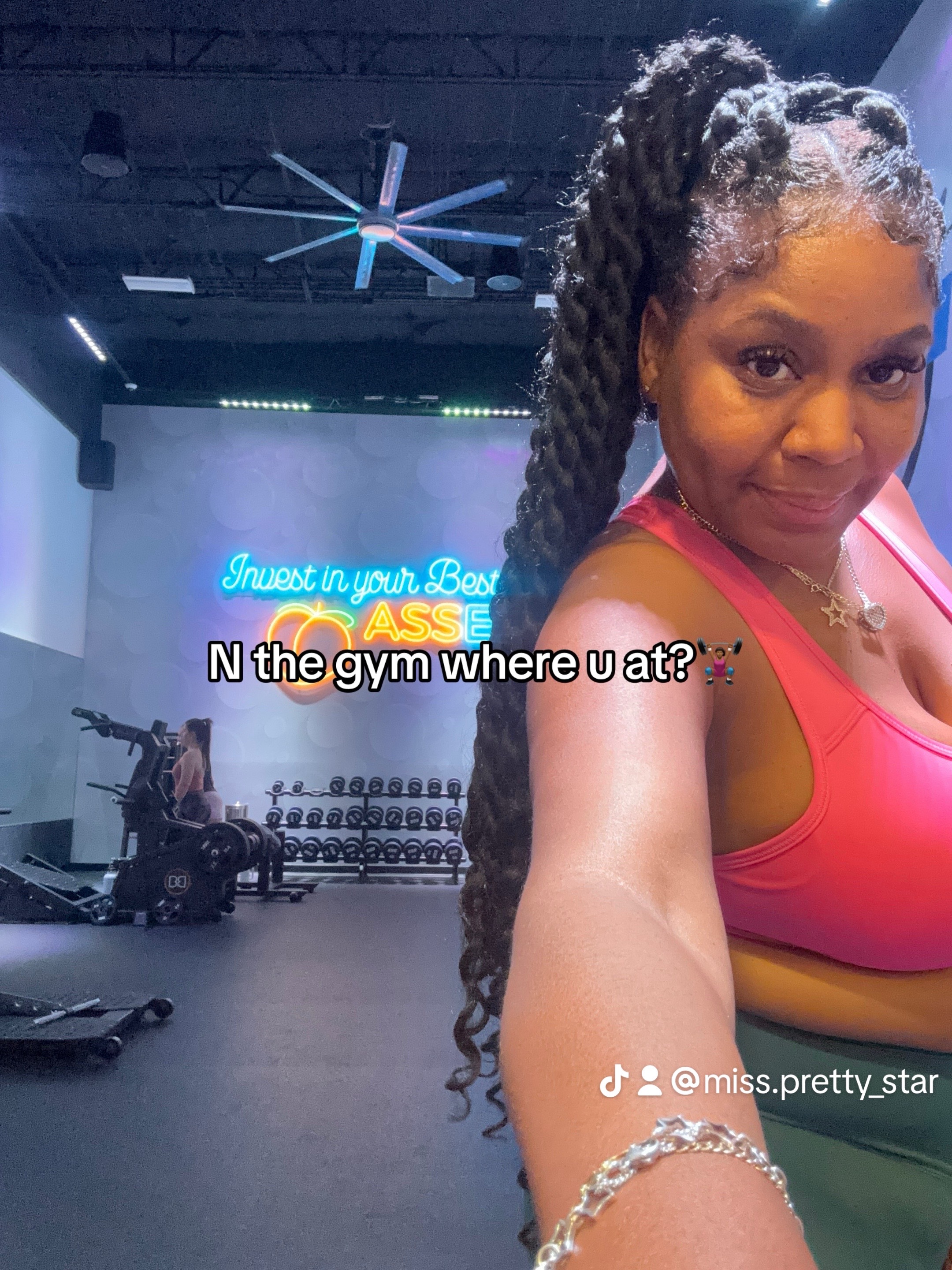 @Miss.Pretty_Star