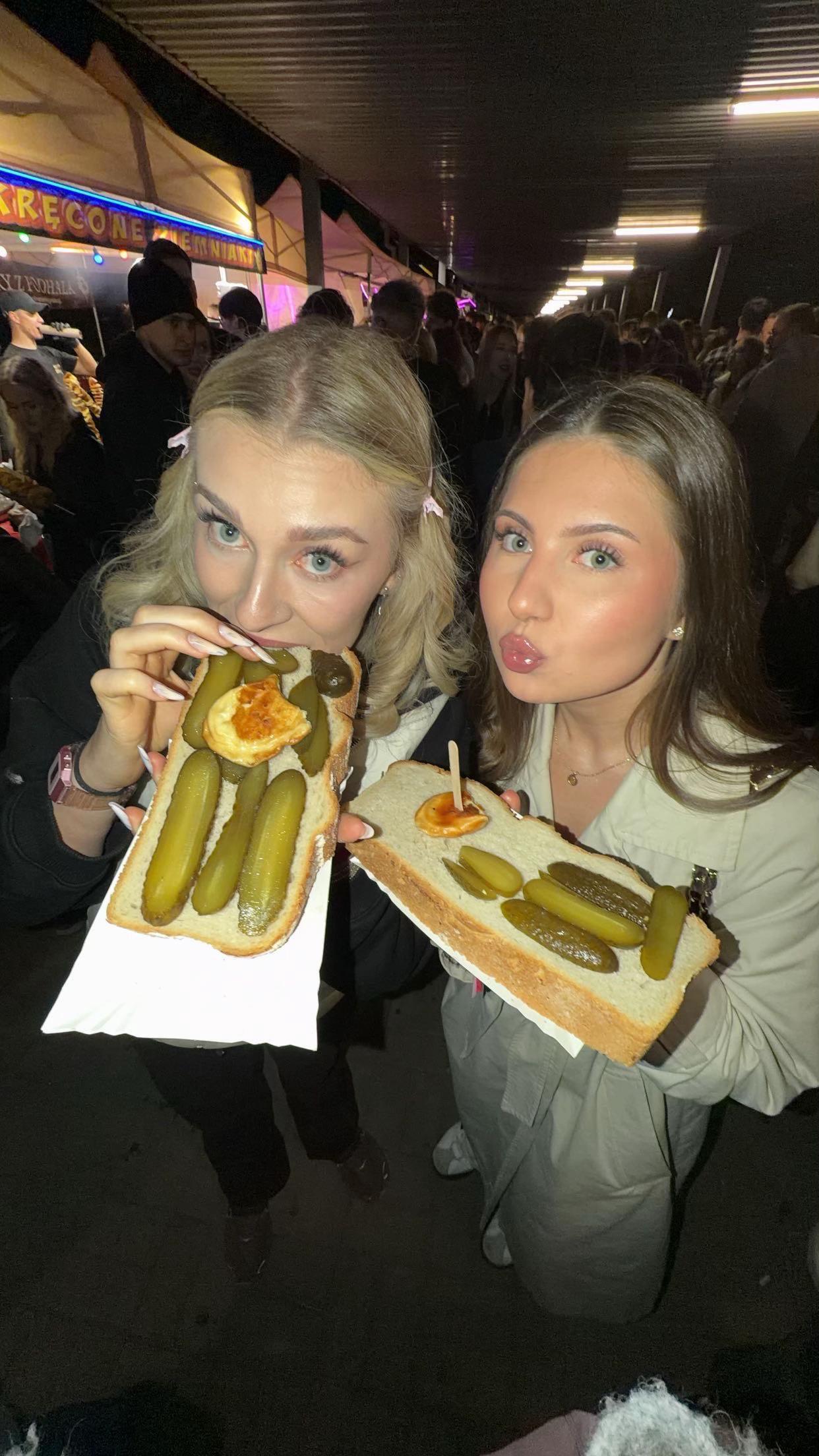 @Julitka