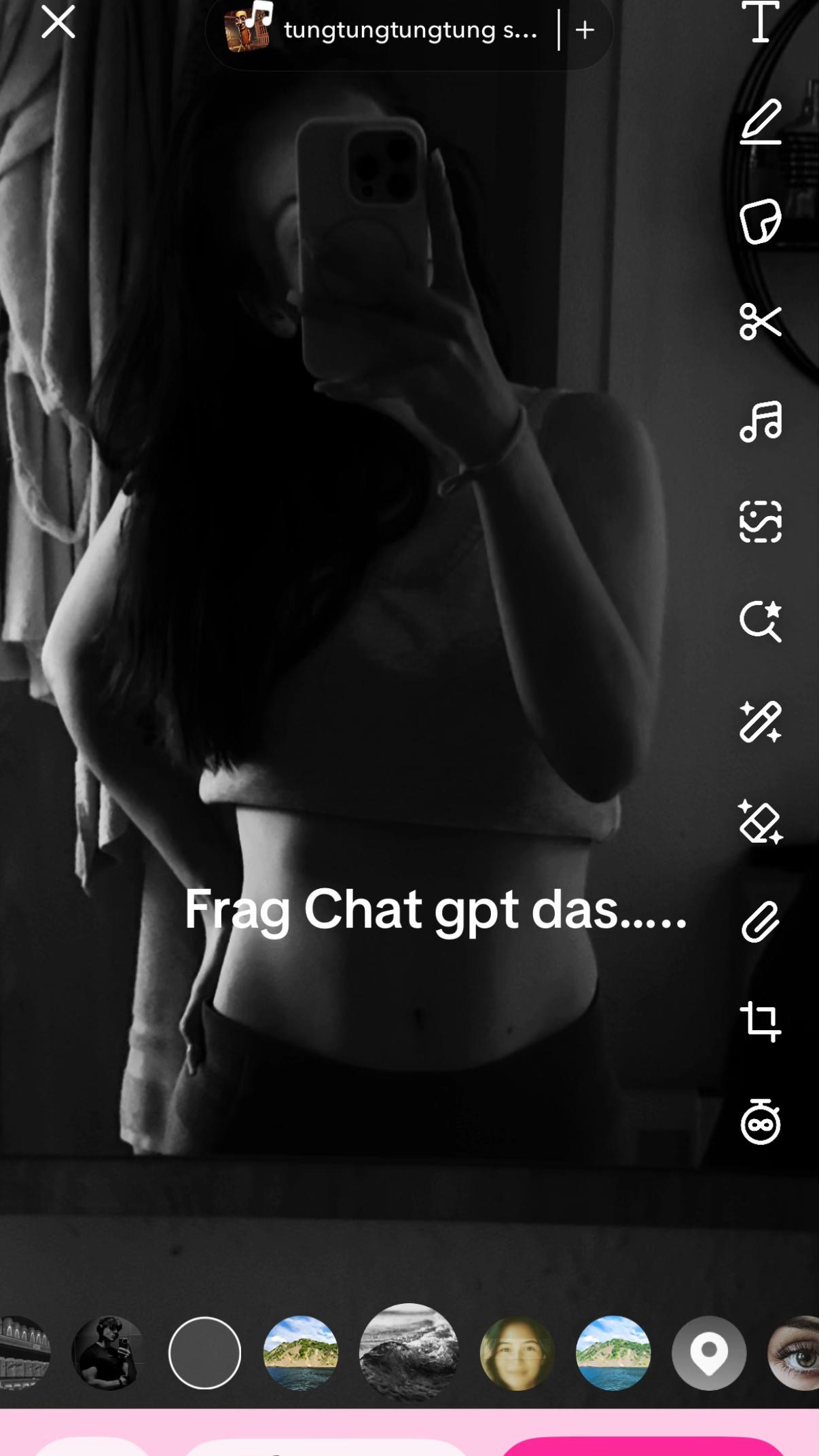 @๐๐ฑ๐๐๐๐๐๐
