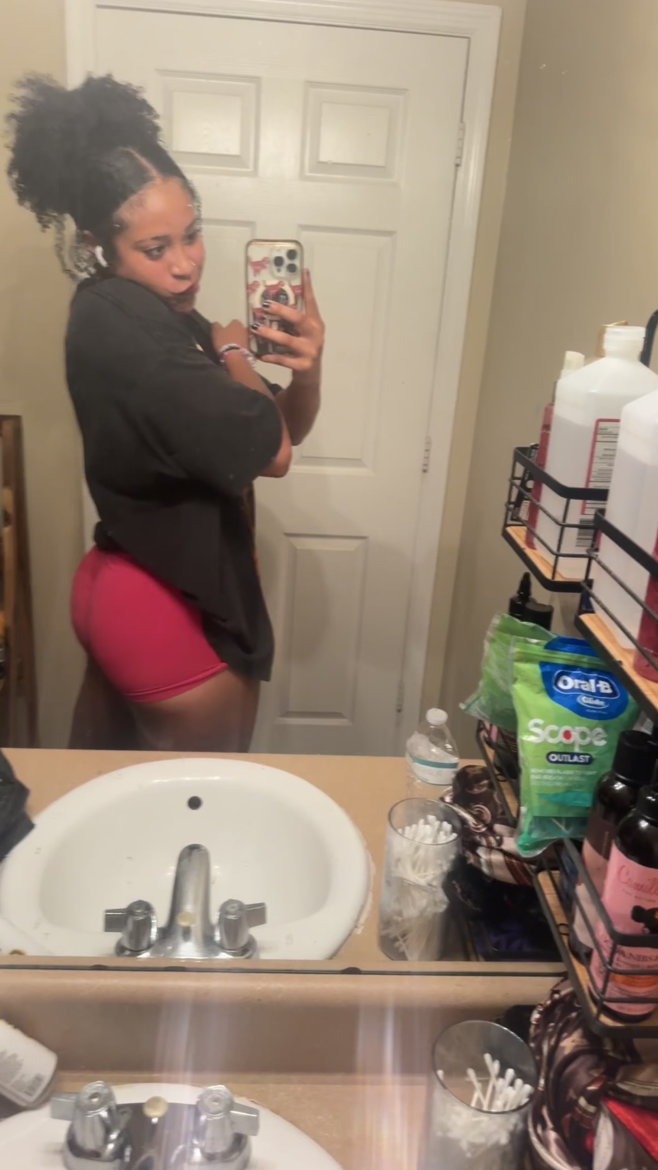 @mrsmotherlonglegs