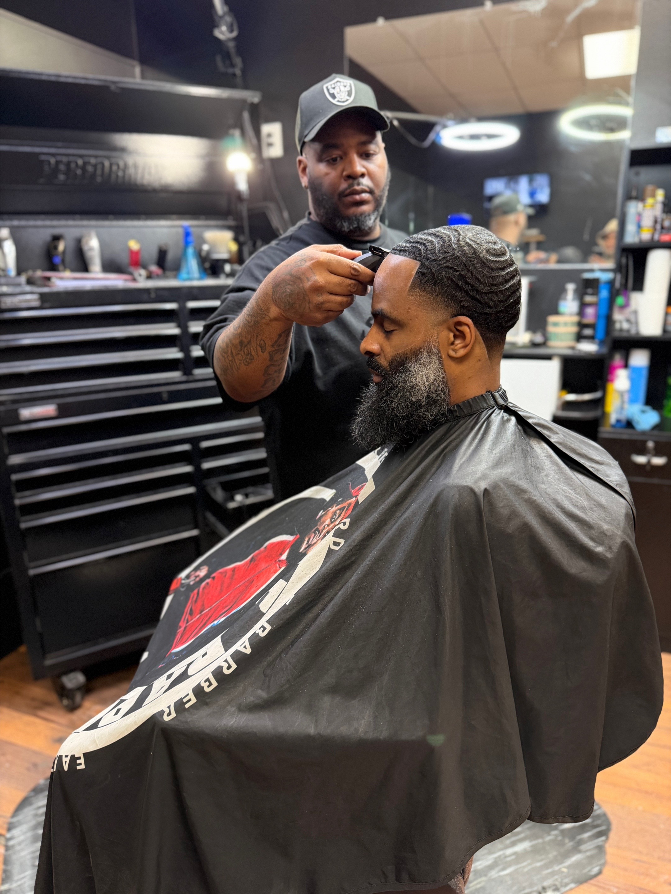 @Eard da barber
