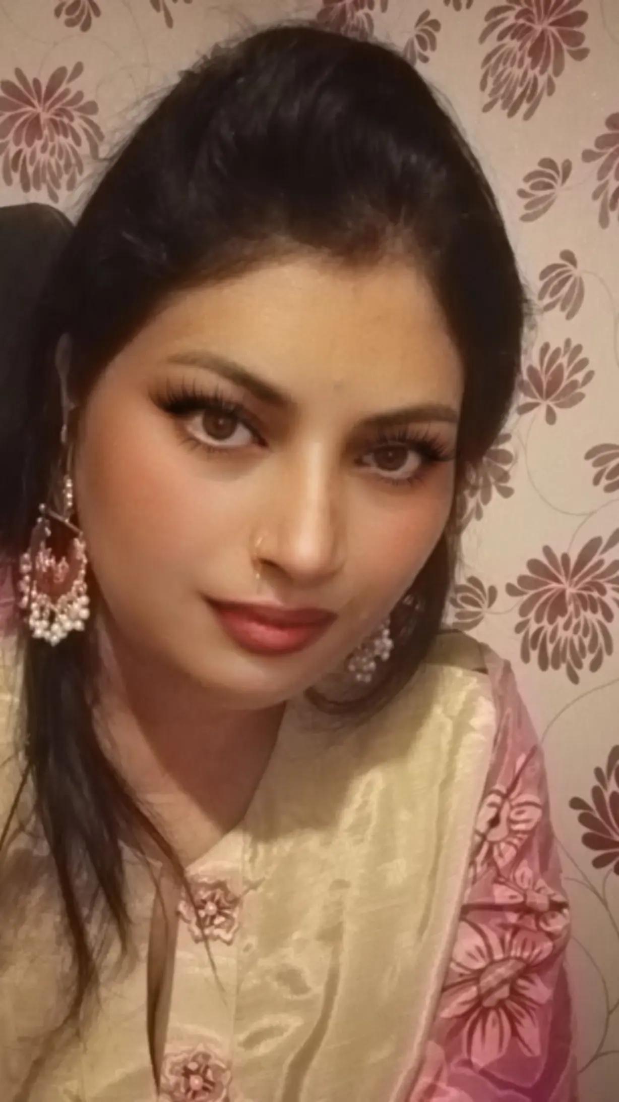 @Khalida Parveen
