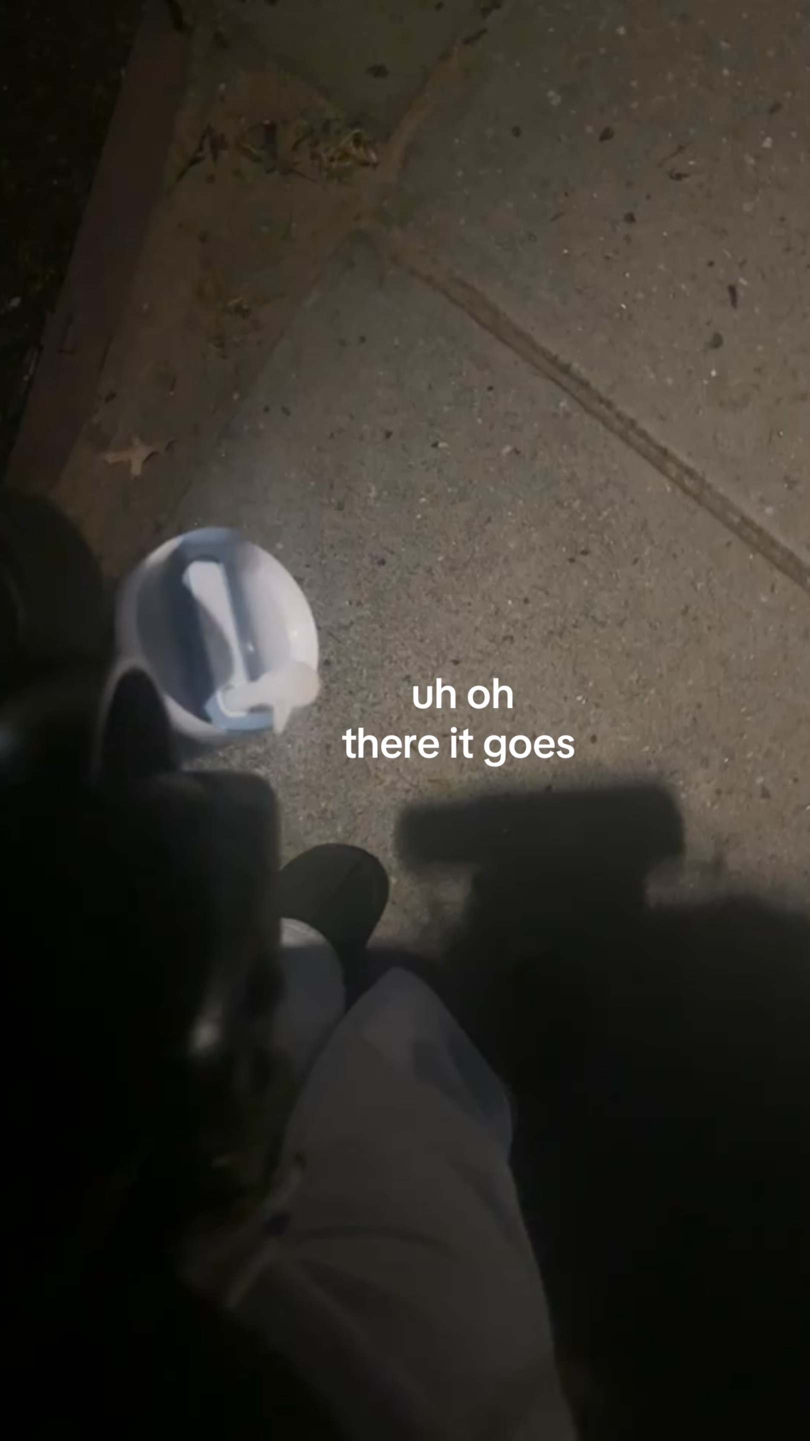 @️