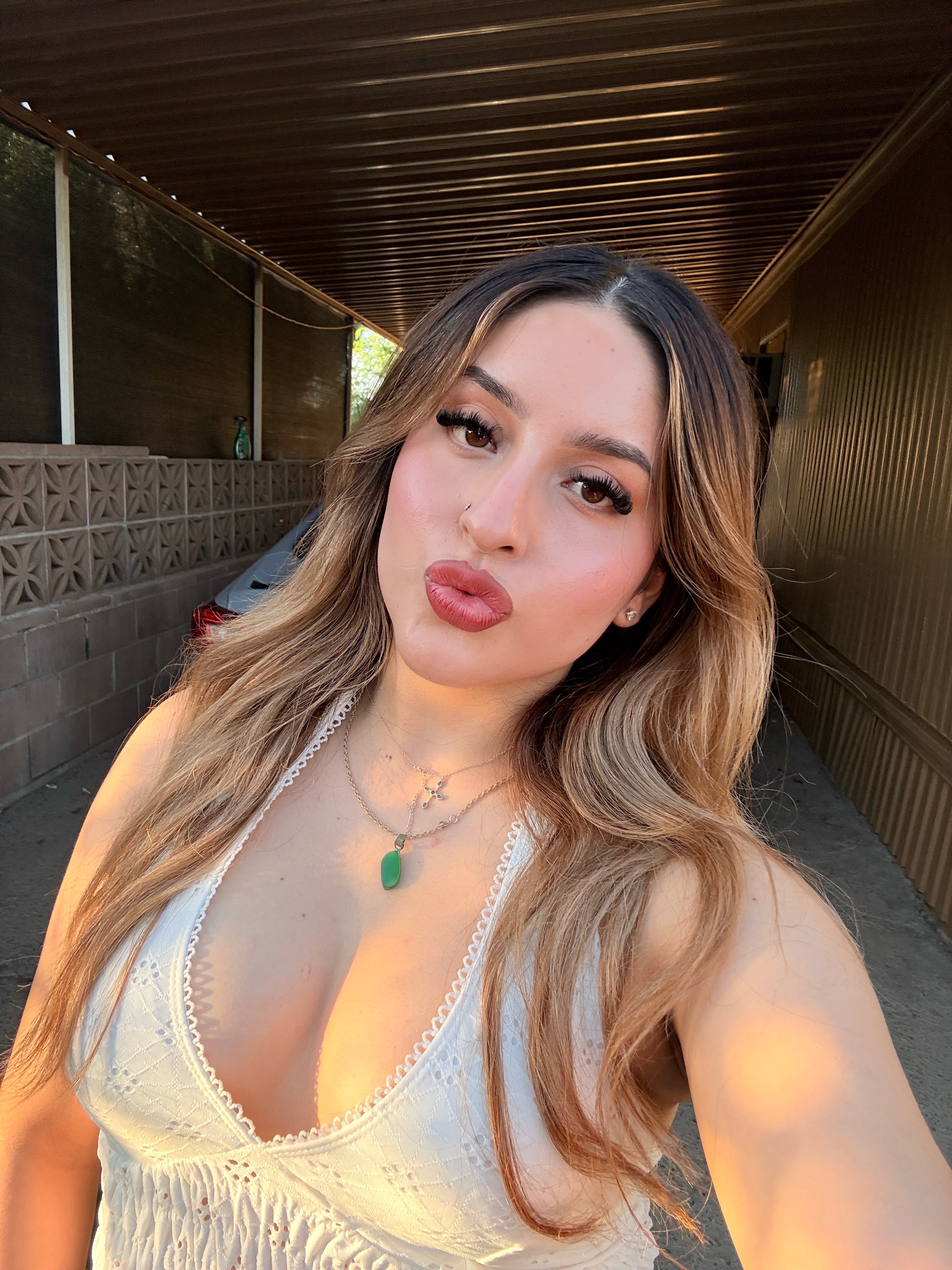 @mena✨