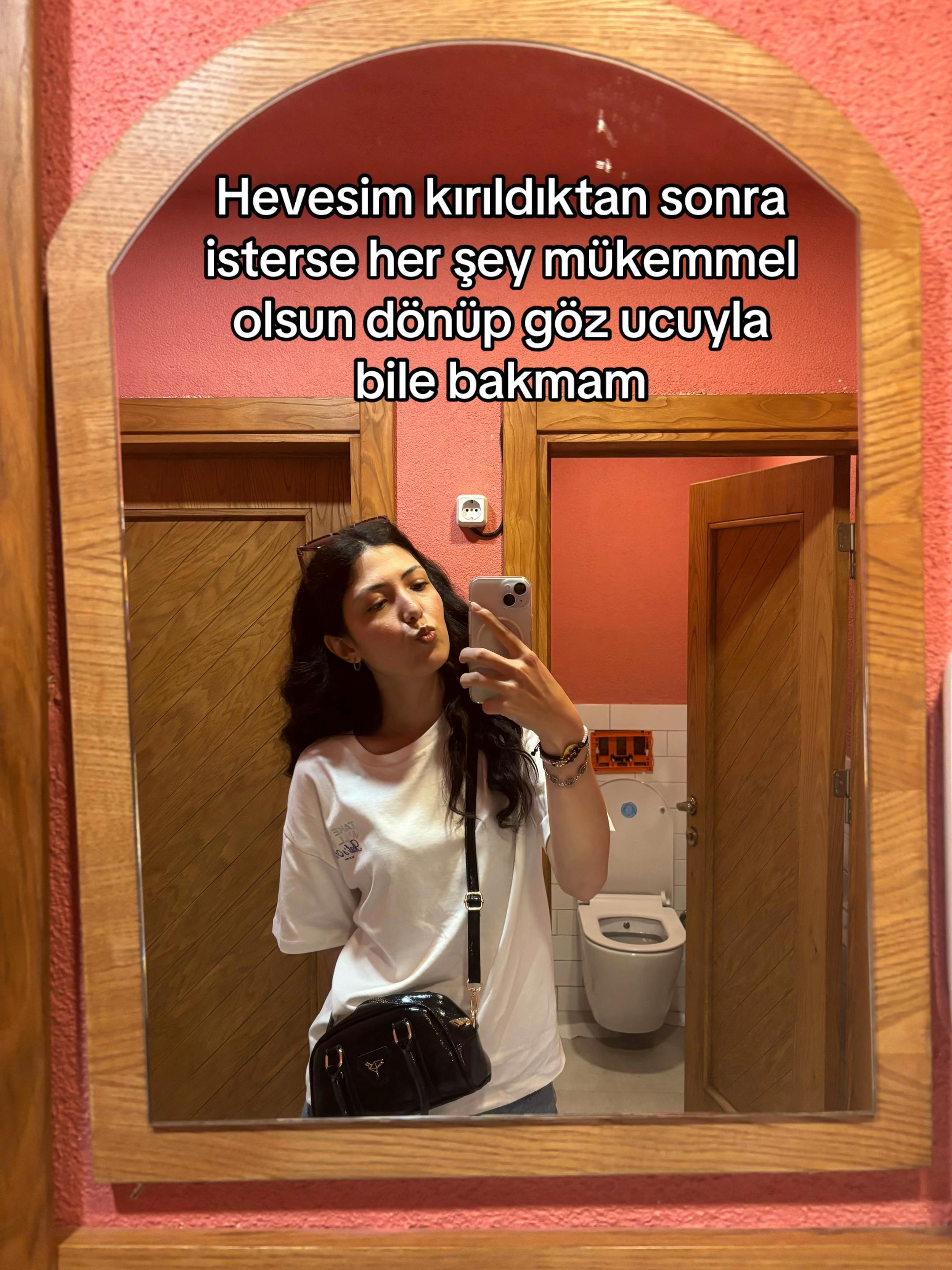 @S'Y